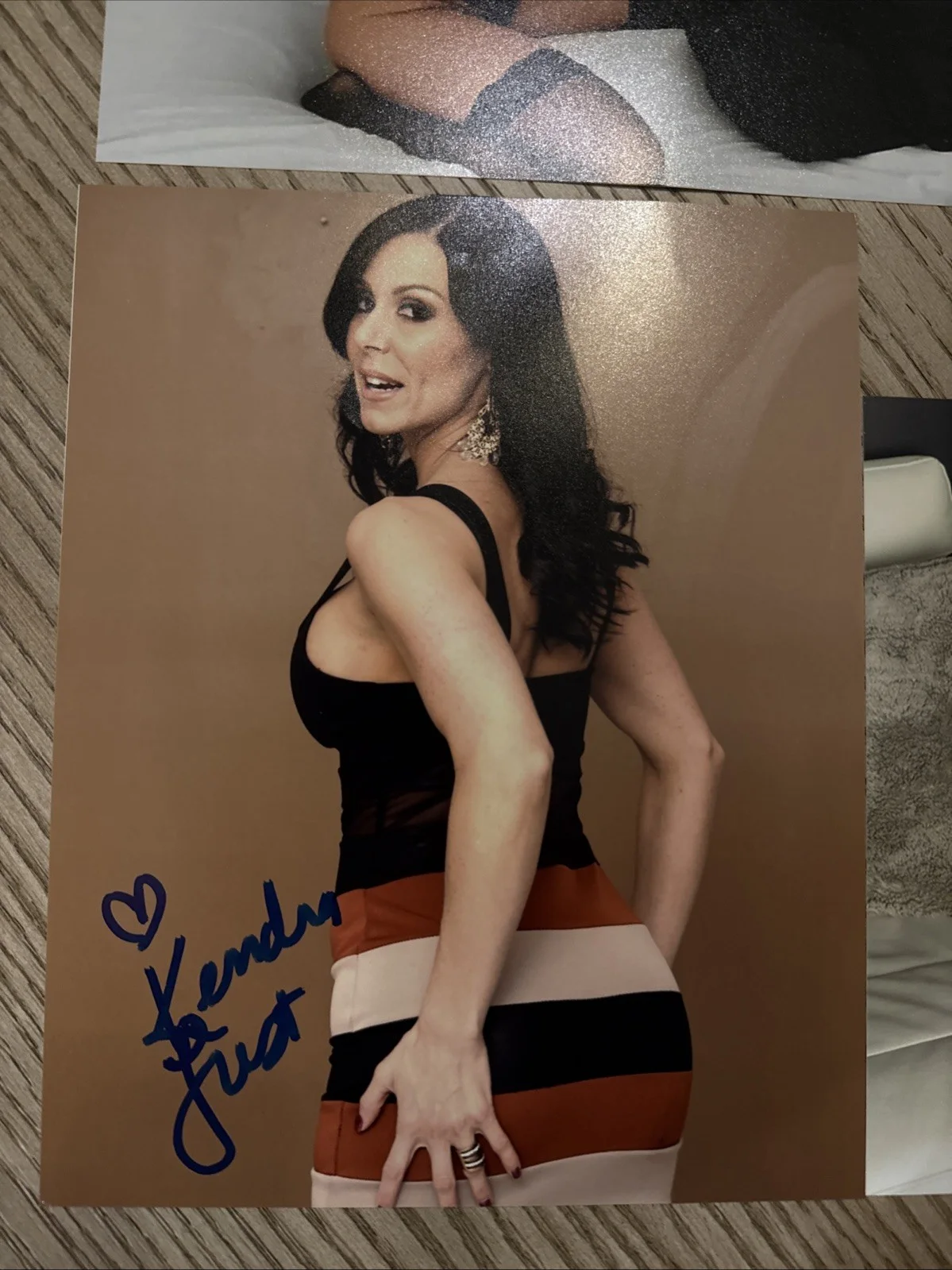 Adult Star Model Signed 8/10 Photos Authentic Autograph Lot, изображение 3