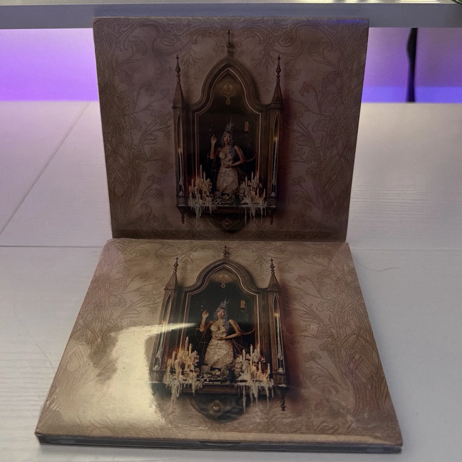MELANIE MARTINEZ Hades CD SIGNED Art Card IN HAND, image 2