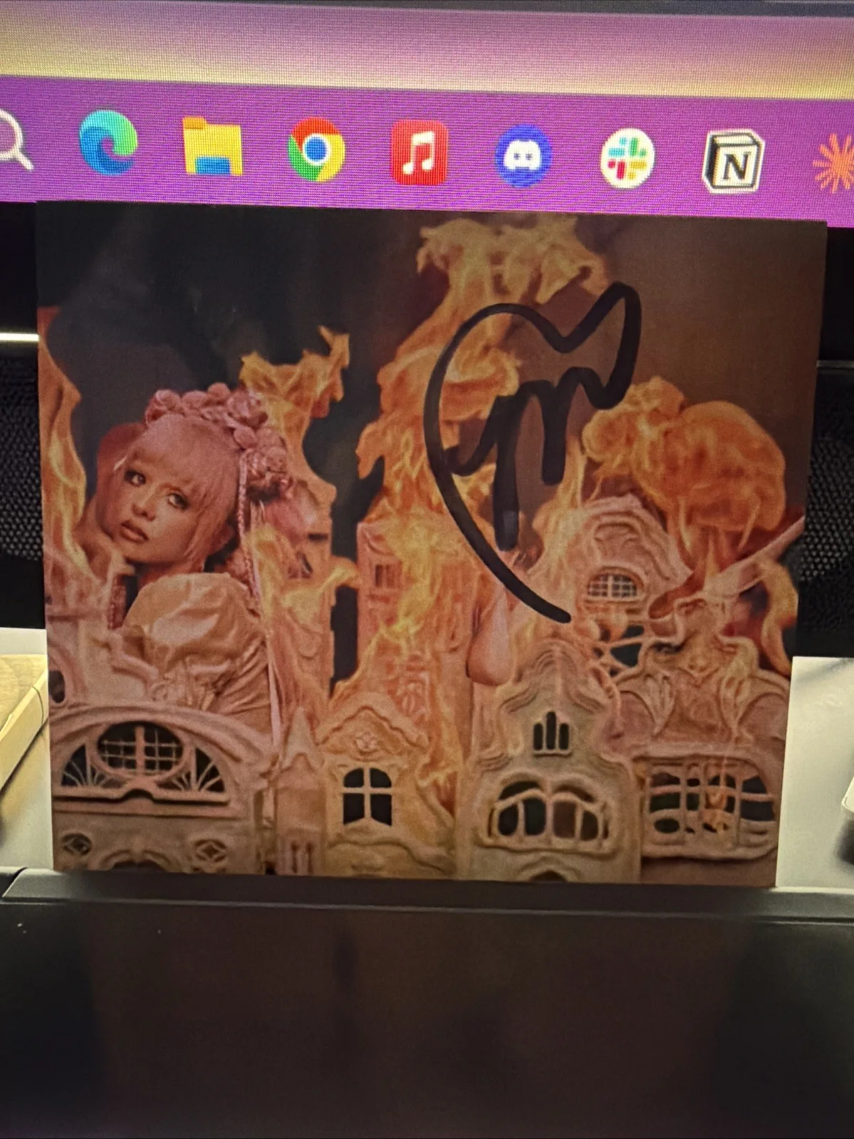 MELANIE MARTINEZ Hades CD SIGNED Art Card IN HAND, image 4