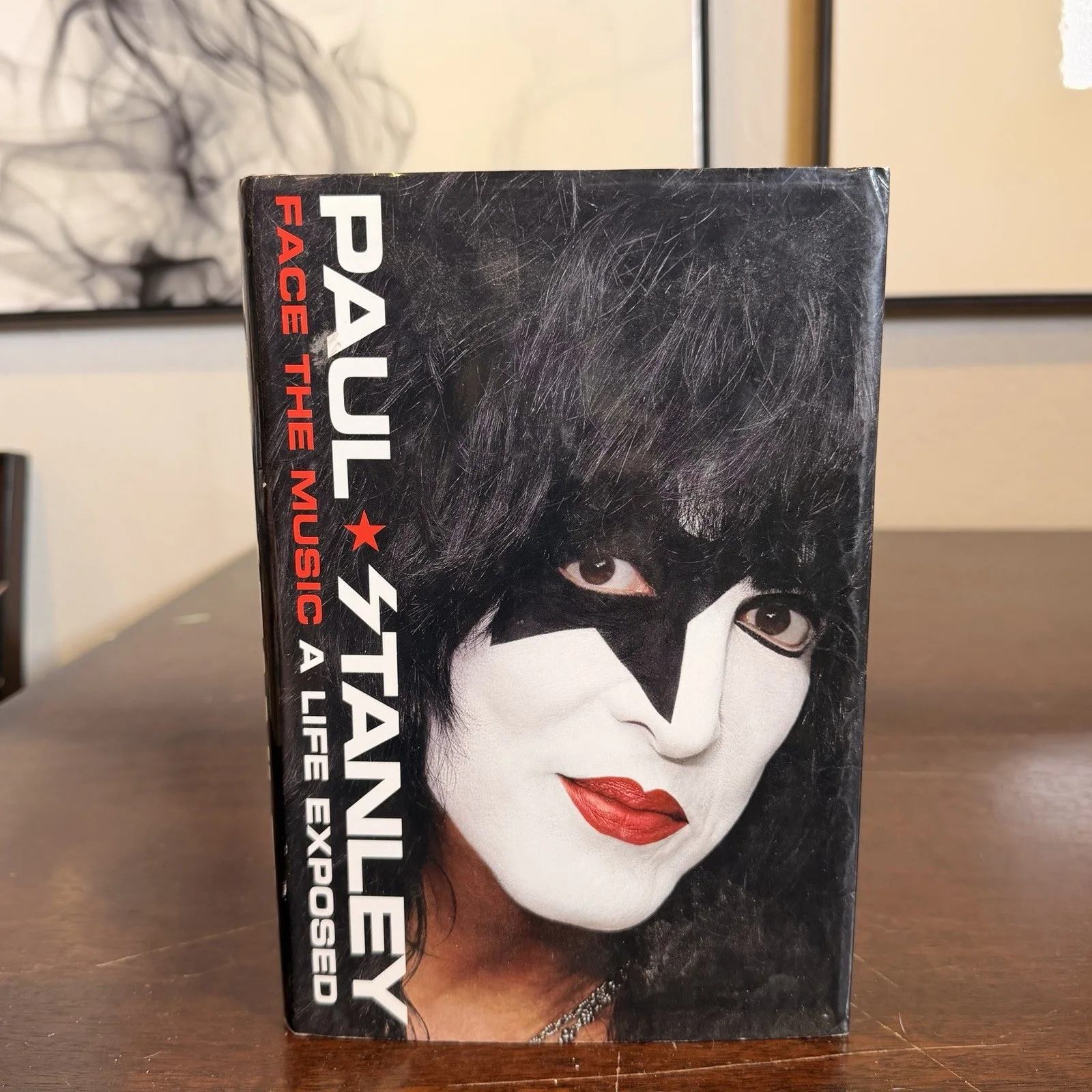 KISS Paul Stanley signed “face the music” hardcover book, изображение 2
