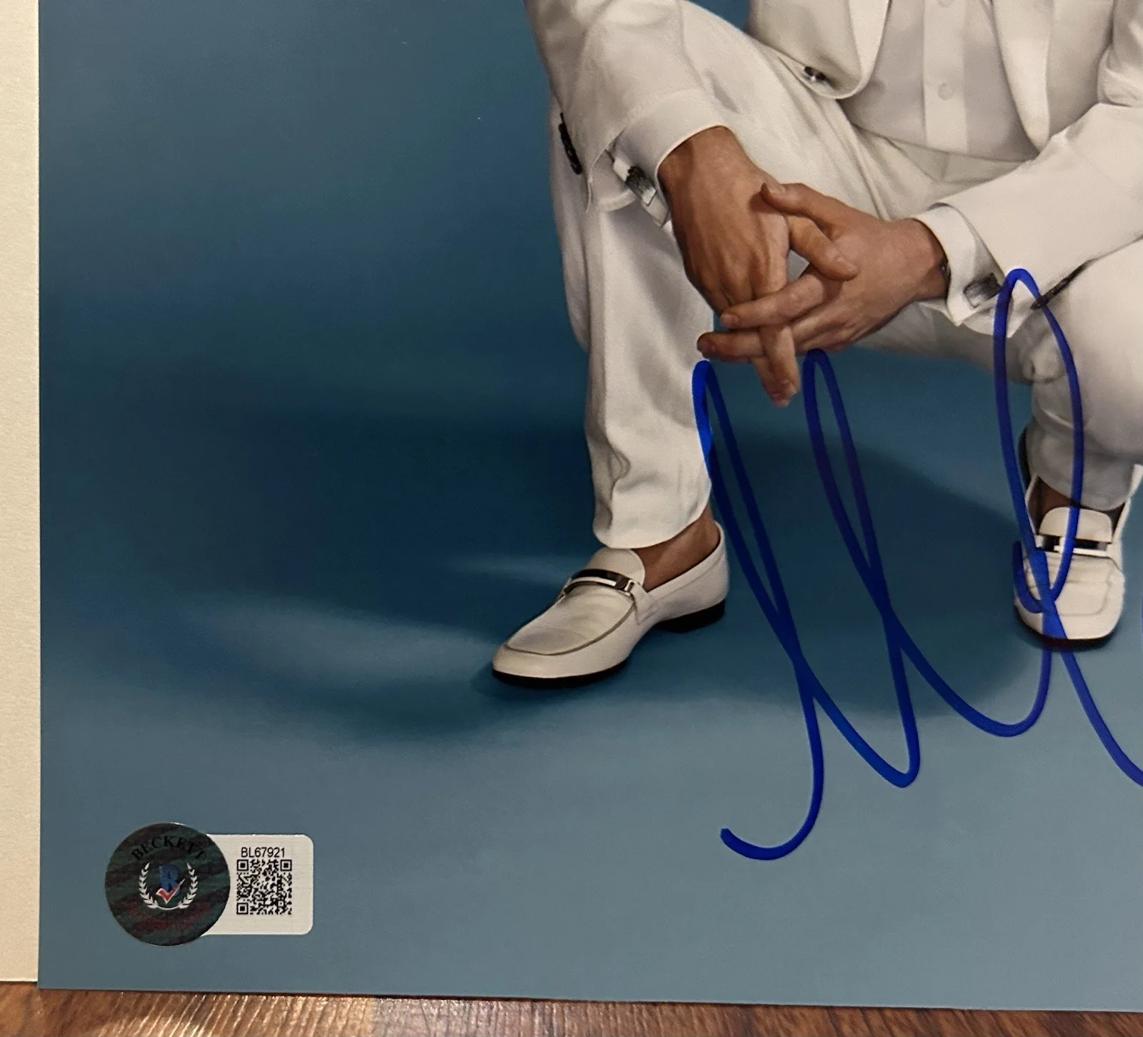 MICHAEL C. HALL SIGNED DEXTER 8x10 PHOTO E SIX FEET UNDER BECKETT BAS, image 2