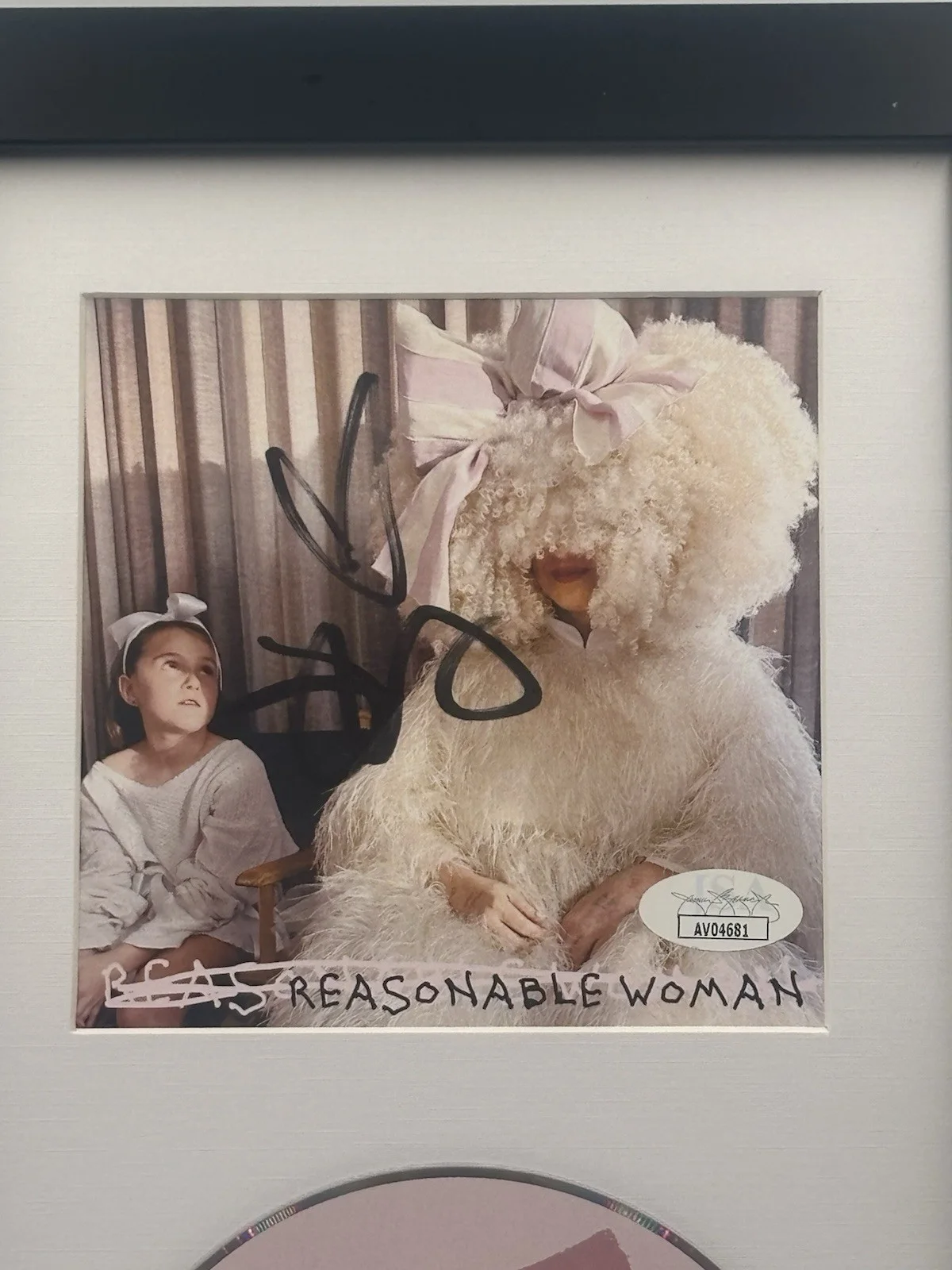 SIA REASONABLE WOMAN SIGNED CD AUTOGRAPHED FRAMED & MATTED JSA COA AV04681 RARE, изображение 2