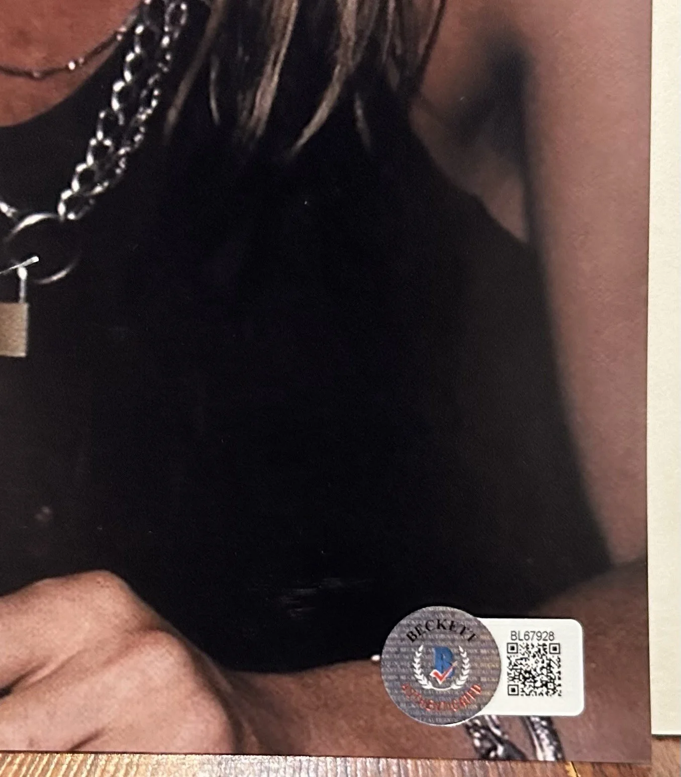 GUNS N ROSES GNR DUFF MCKAGAN SIGNED 8X10 PHOTO BECKETT BAS, изображение 2