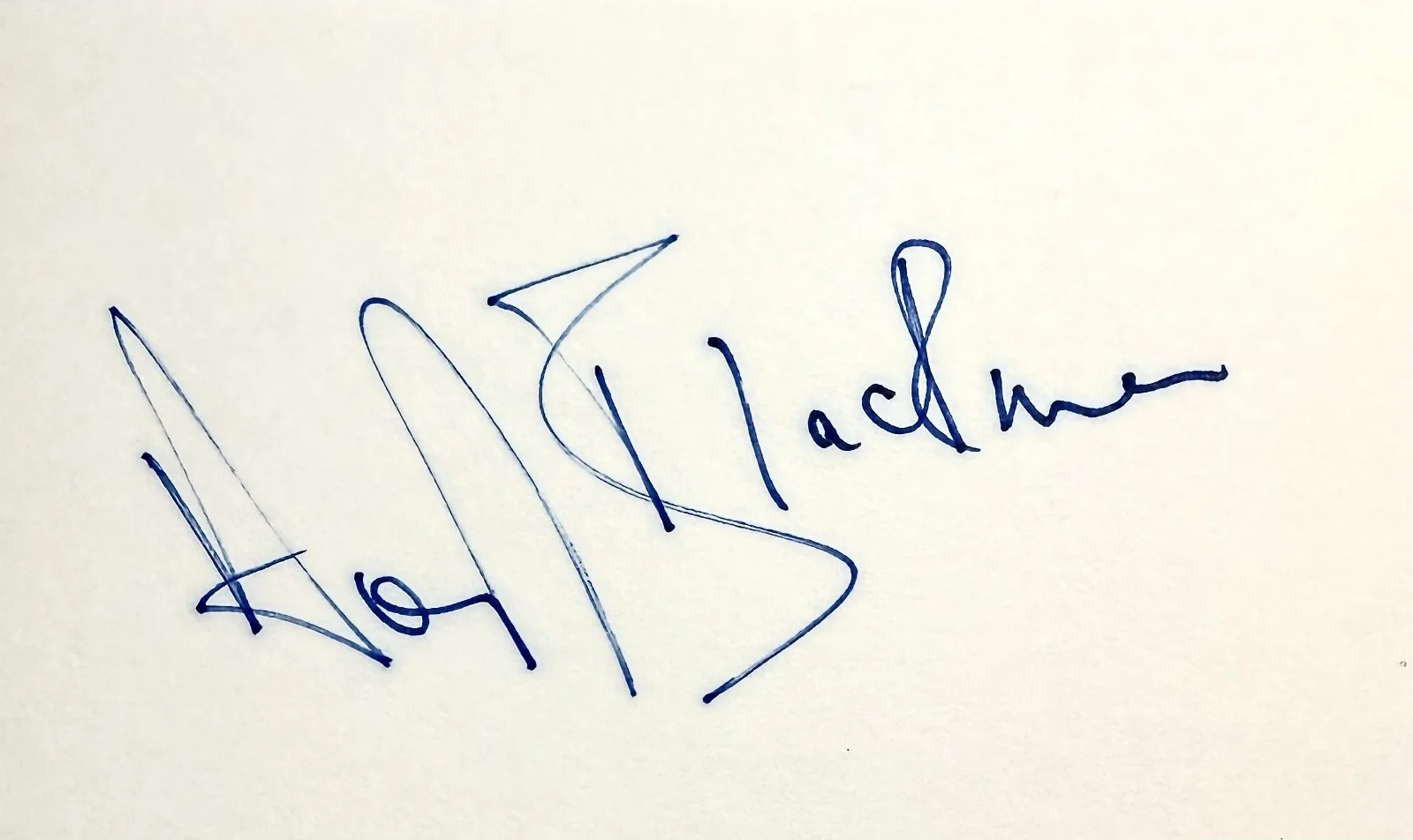 Honor Blackman — HONOR BLACKMAN Signed Autographed 3" x 5" INDEX CARD Goldfinger The Avengers, image 3