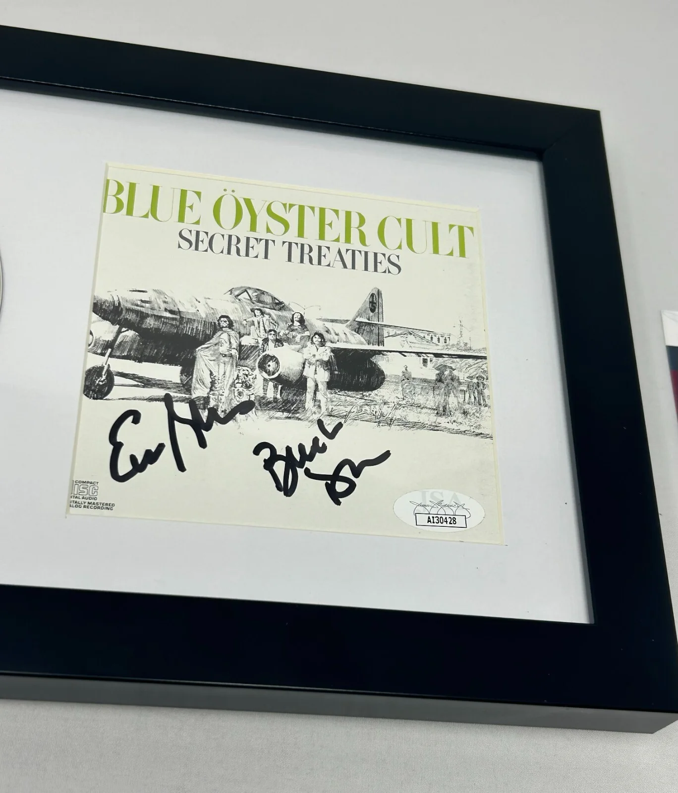 Blue Oyster Cult signed Secret Treaties Framed CD Cover JSA COA (Eric & Buck), изображение 2