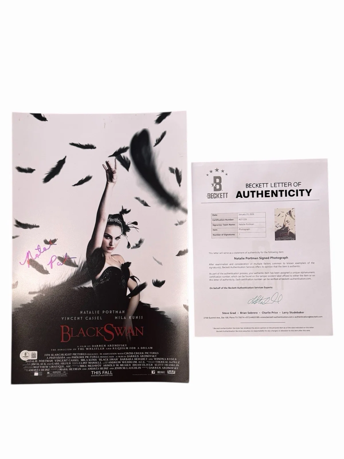 NATALIE PORTMAN SIGNED AUTOGRAPHED BLACK SWAN 11x17 PHOTO BECKETT LOA W/PROOF, изображение 3