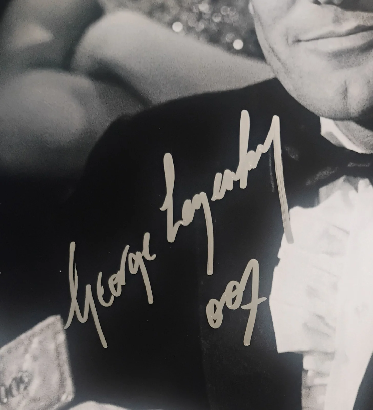 George Lazenby Hand Signed 8x10 Photo COA James Bond NO US TARIFFS, изображение 3
