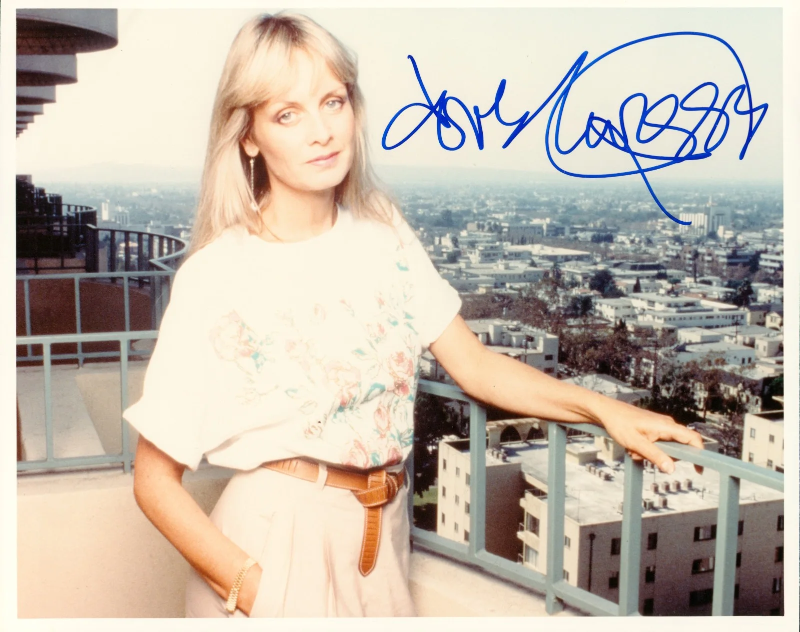 Twiggy Lawson — Twiggy Lesley Lawson Signed Autographed Vintage 8x10 Photo Model Actress rare