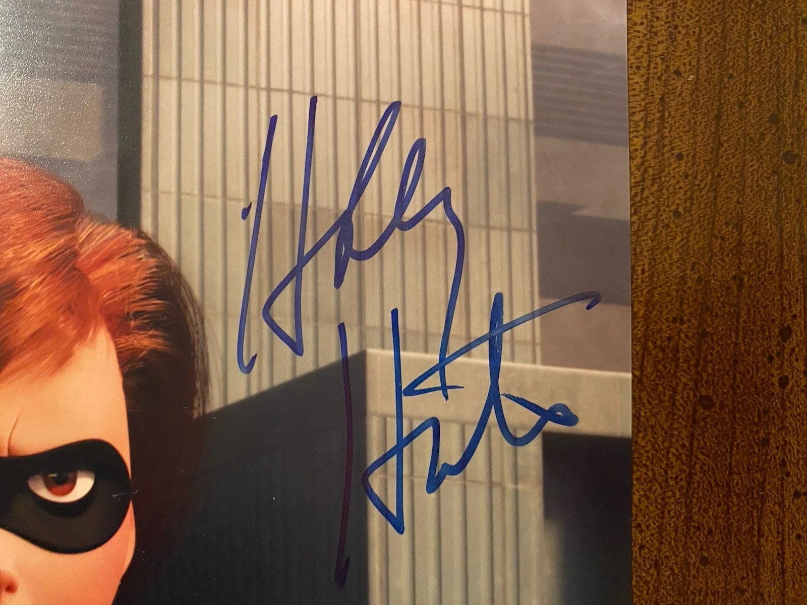 Holly Hunter — Holly Hunter Signed Autographed 14x11 Photo With COA The Incredibles 2, image 2