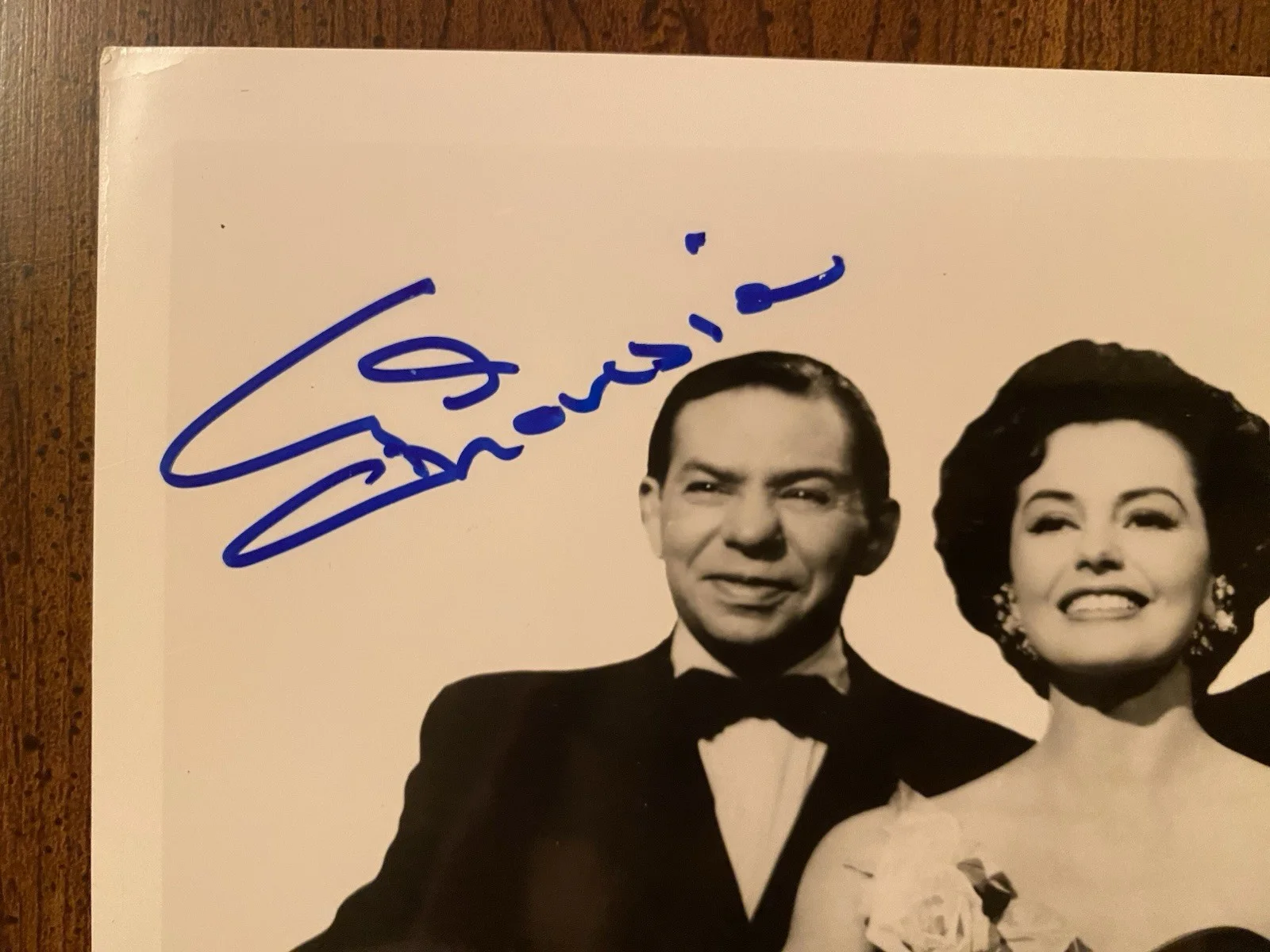 Cyd Charisse, Nanette Fabray — Cyd Charisse Nanette Fabray Signed Autographed Photo With COA The Band Wagon, изображение 2