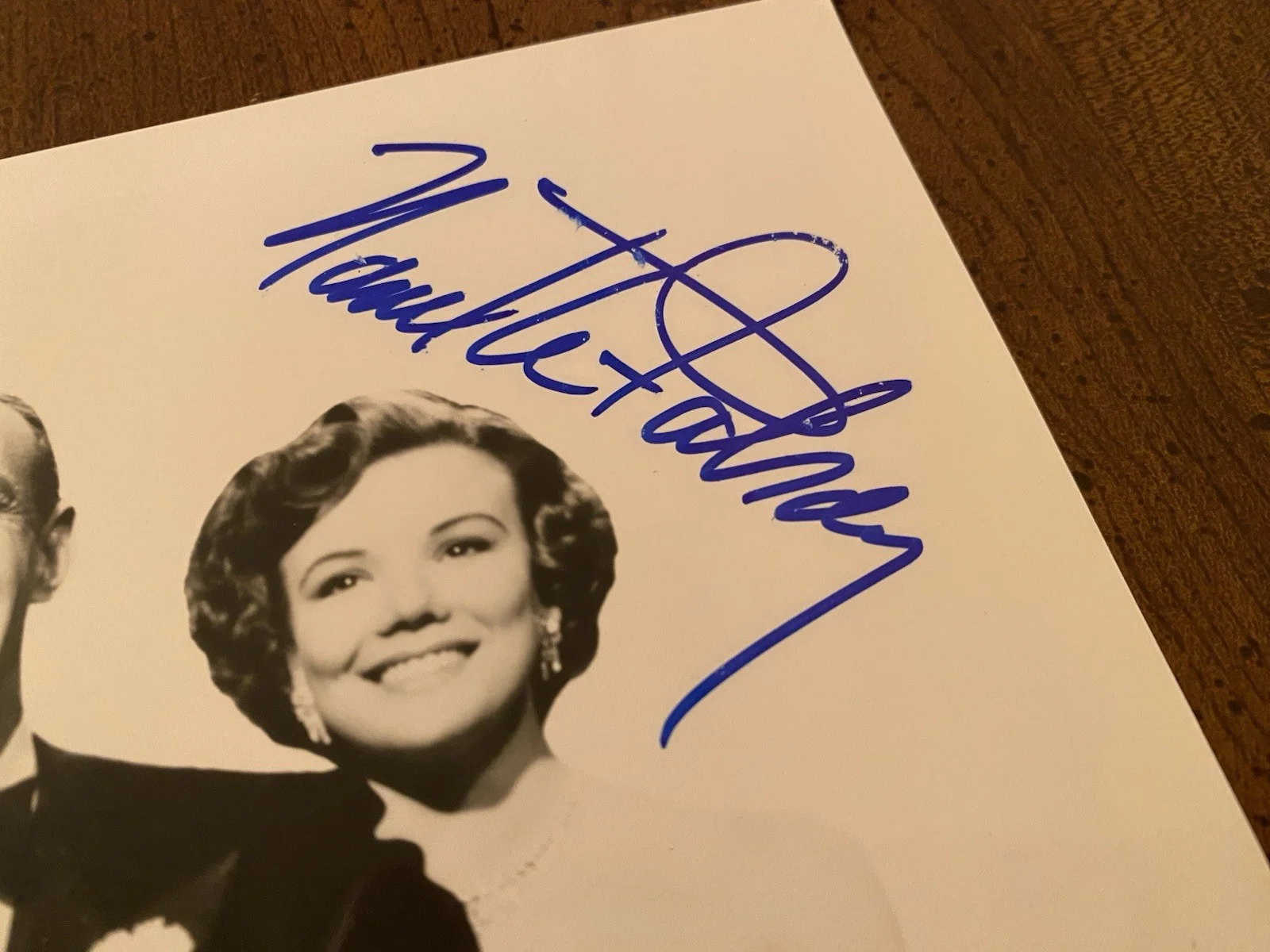 Cyd Charisse, Nanette Fabray — Cyd Charisse Nanette Fabray Signed Autographed Photo With COA The Band Wagon, изображение 5