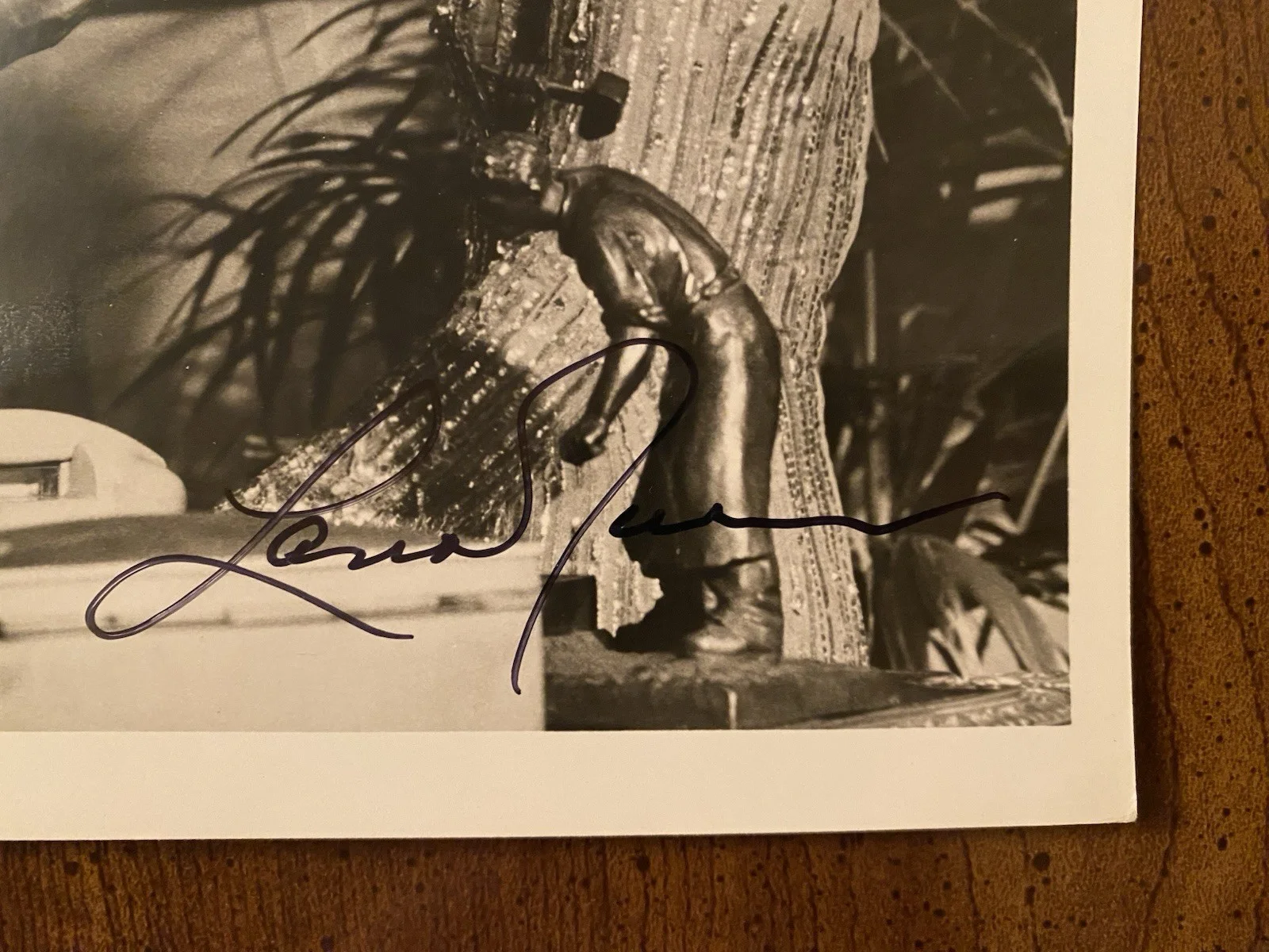 Lana Turner — Lana Turner Signed Autographed Photo With COA Madame X Peyton Place, изображение 2