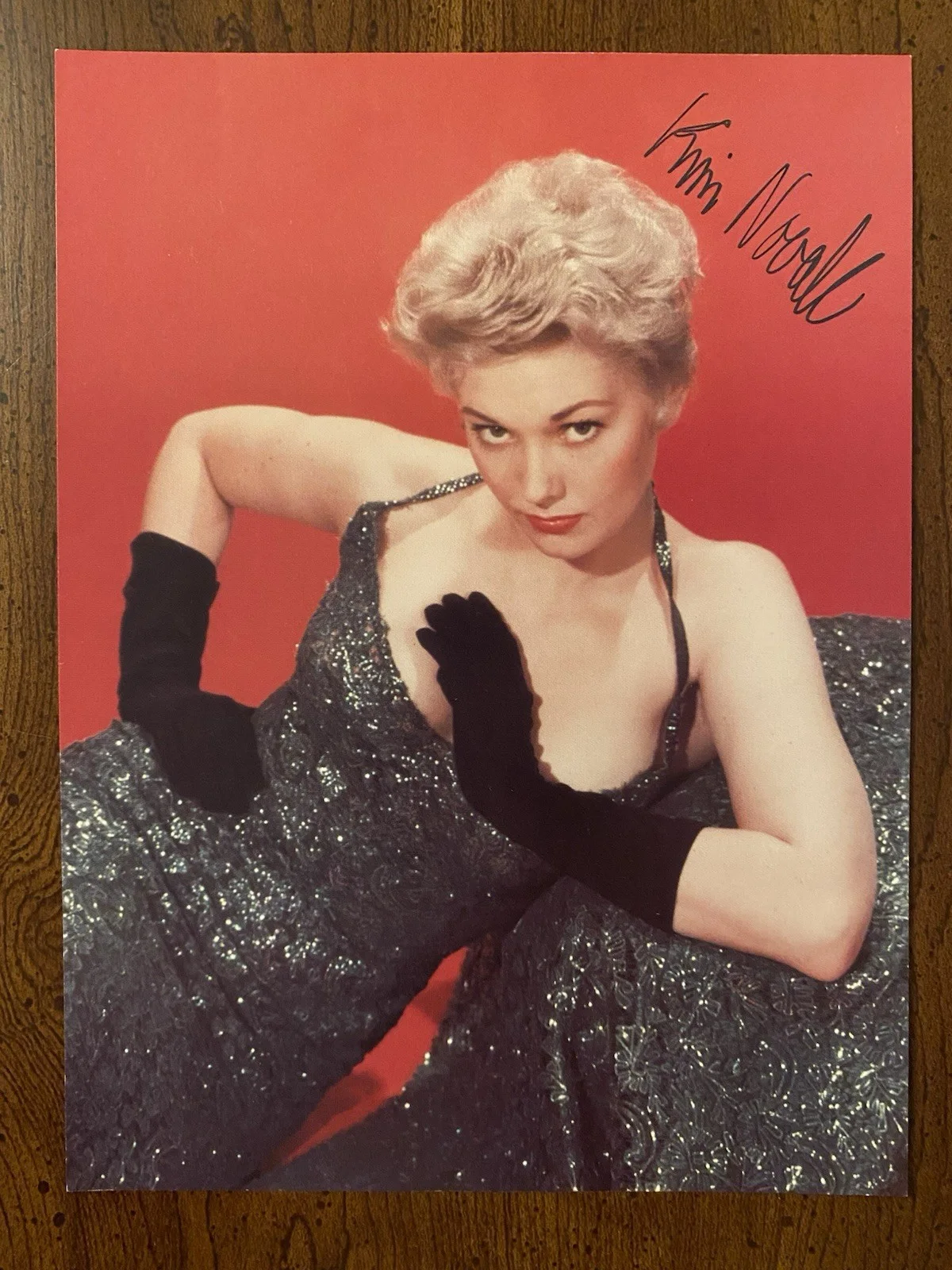 Kim Novak — Kim Novak Signed Autographed Photo With COA Vertigo Bell Book And Candle