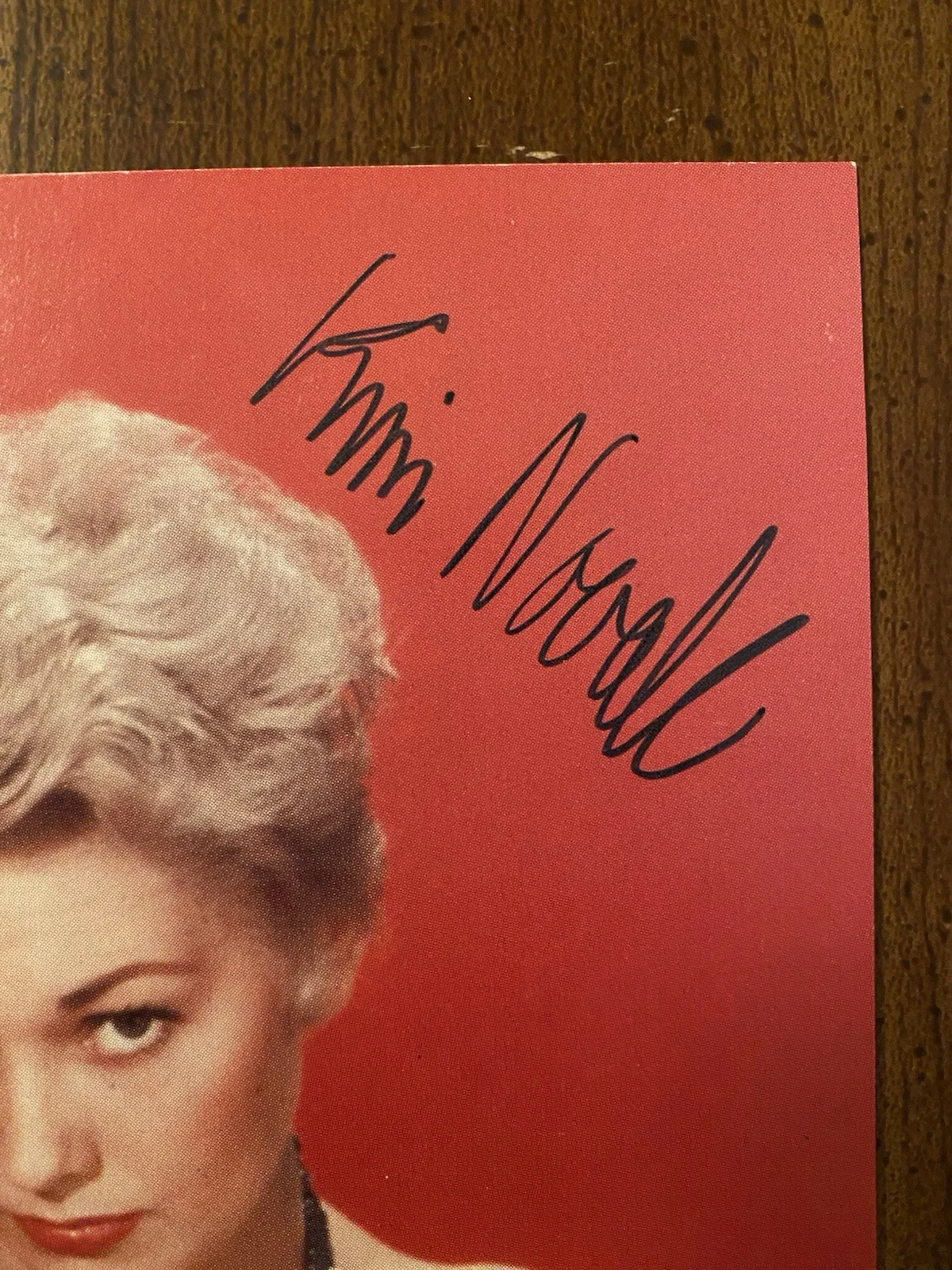 Kim Novak — Kim Novak Signed Autographed Photo With COA Vertigo Bell Book And Candle, изображение 2