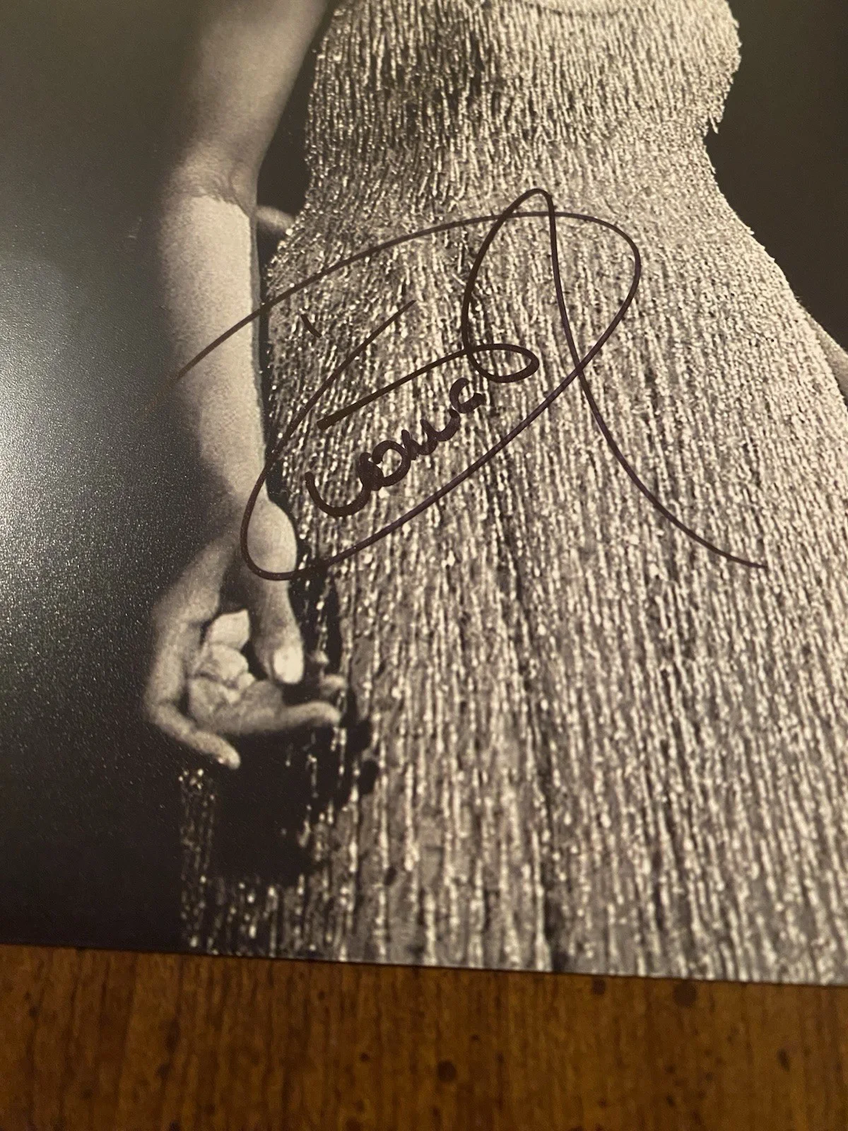 Dionne Warwick Signed Autographed 8x10 Photo Singer Beckett BAS Walk On By Alfie, image 3