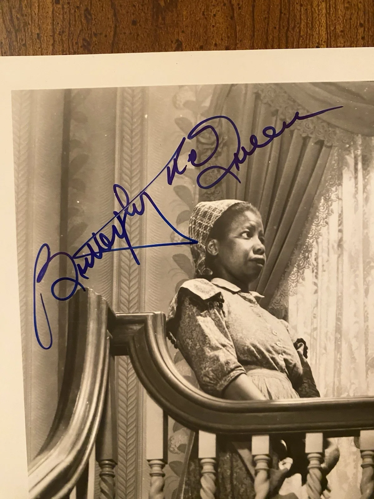 Butterfly McQueen — Butterfly McQueen Signed Autographed 8x10 Photo With COA Gone With The Wind, изображение 2