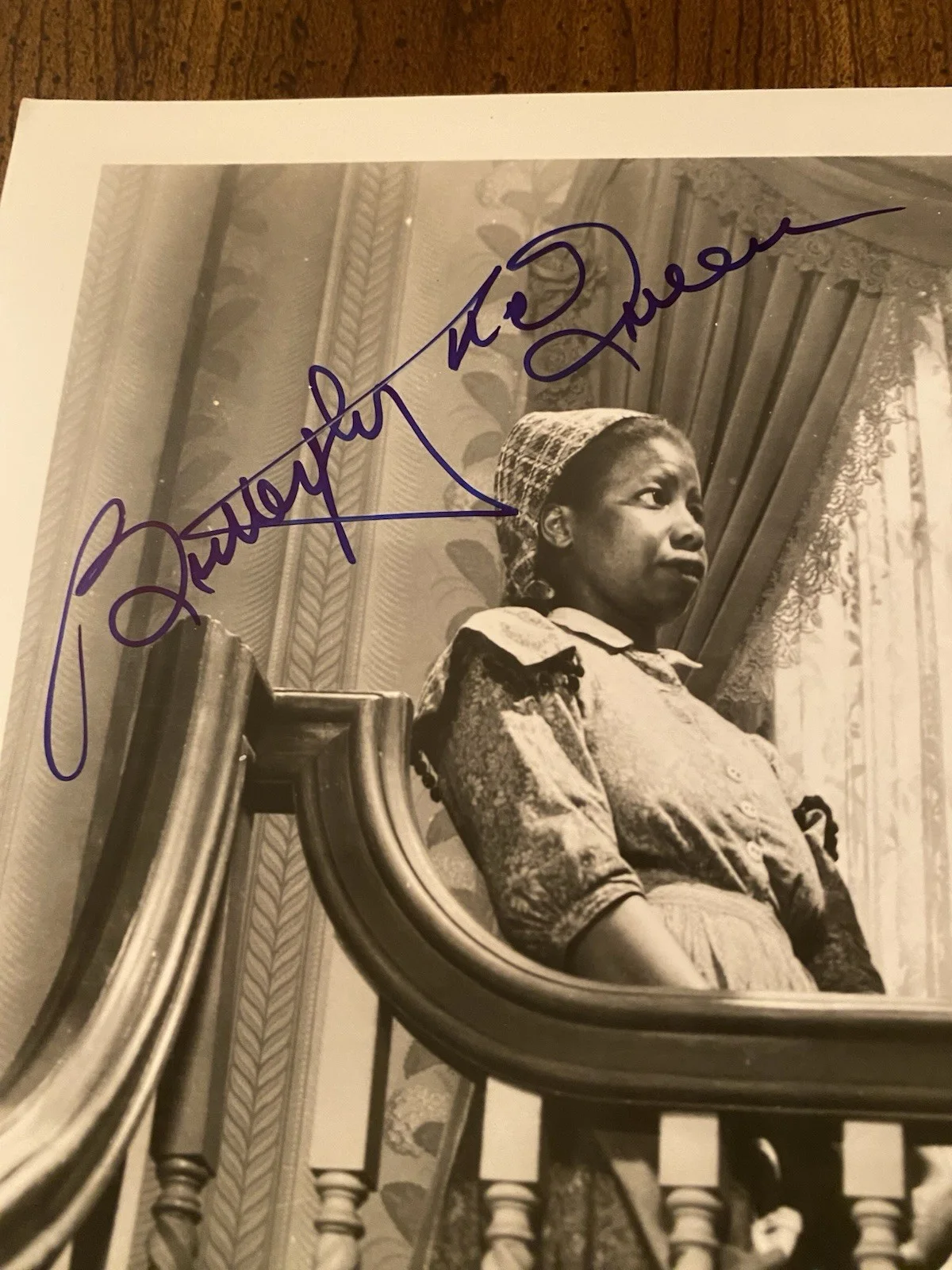 Butterfly McQueen — Butterfly McQueen Signed Autographed 8x10 Photo With COA Gone With The Wind, изображение 3