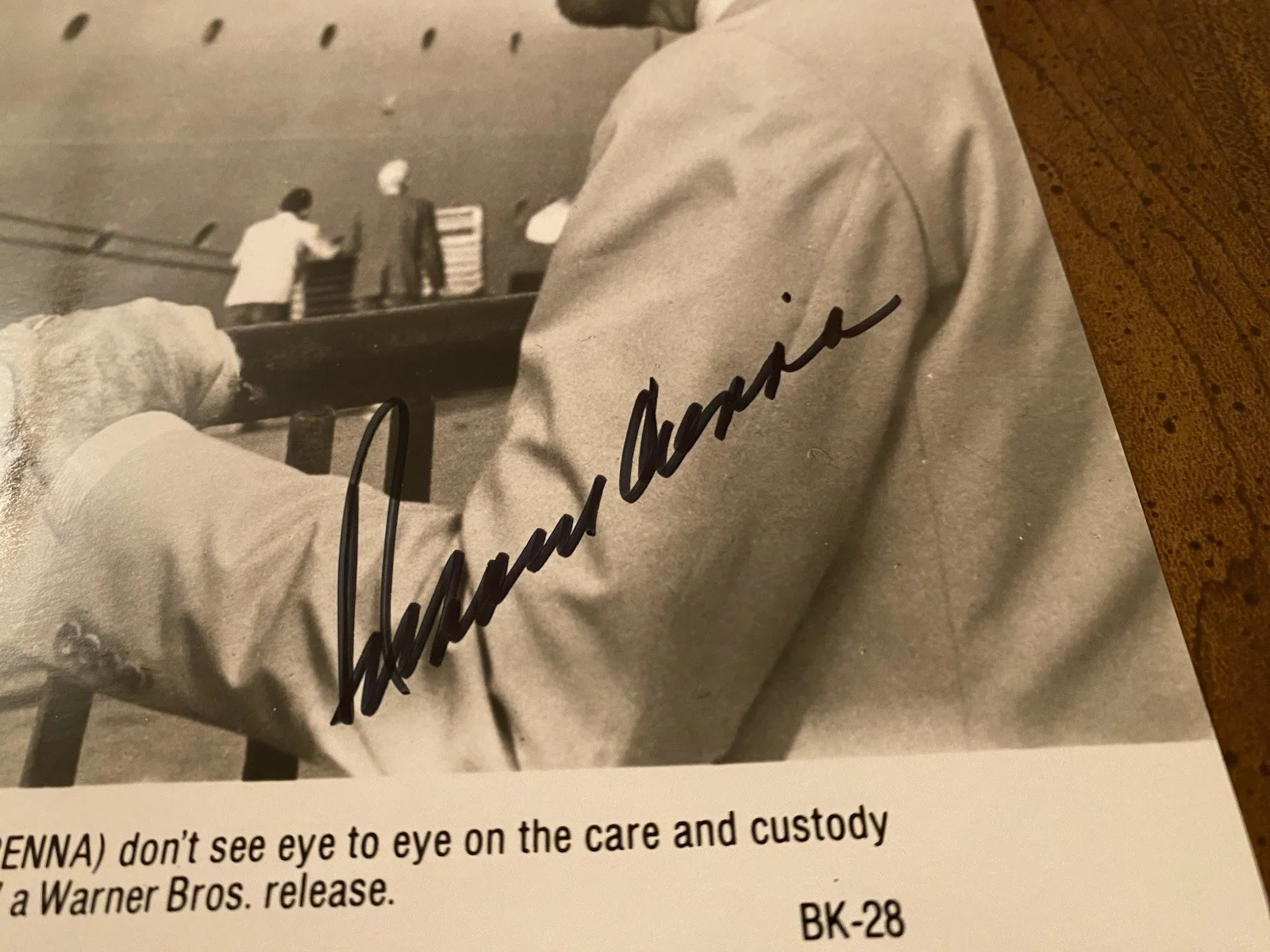 Jon Voight, Richard Crenna — Jon Voight Richard Crenna Signed Autographed Photo With COA Table For Five, image 5