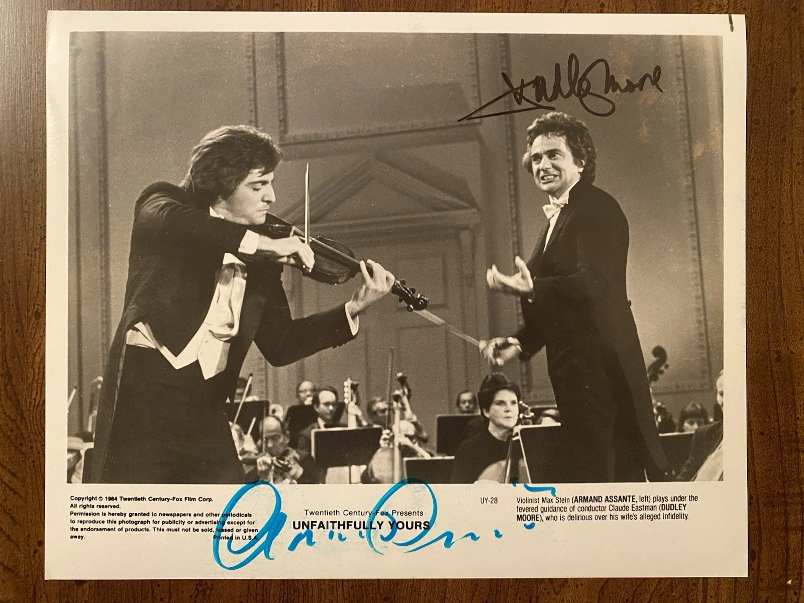 Dudley Moore, Armand Assante — Dudley Moore Armand Assante Signed Autographed Photo With COA Unfaithfully Yours