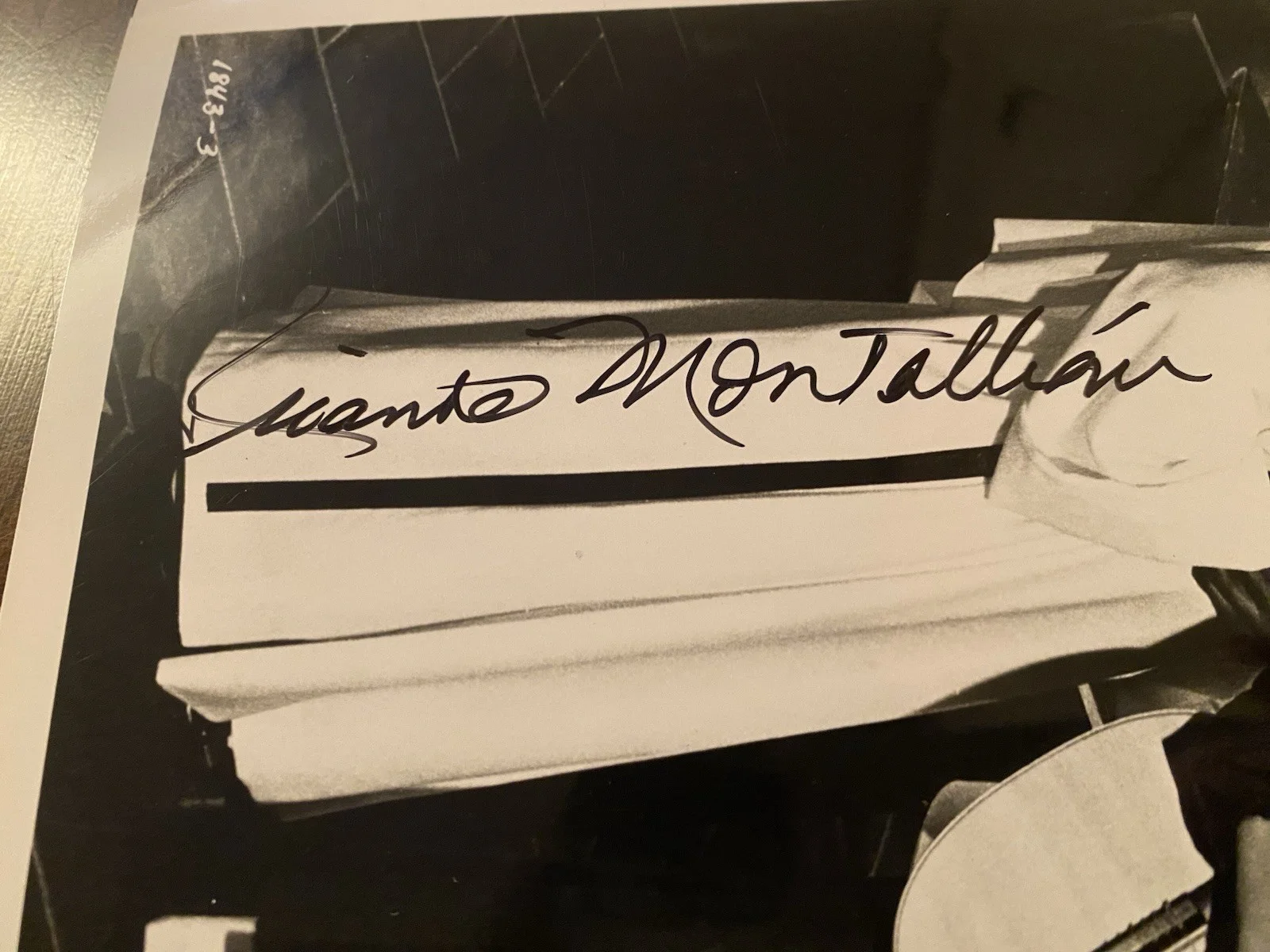 Debbie Reynolds, Ricardo Montalban — Debbie Reynolds Ricardo Montalban Signed Autographed Photo w COA The Singing Nun, изображение 5