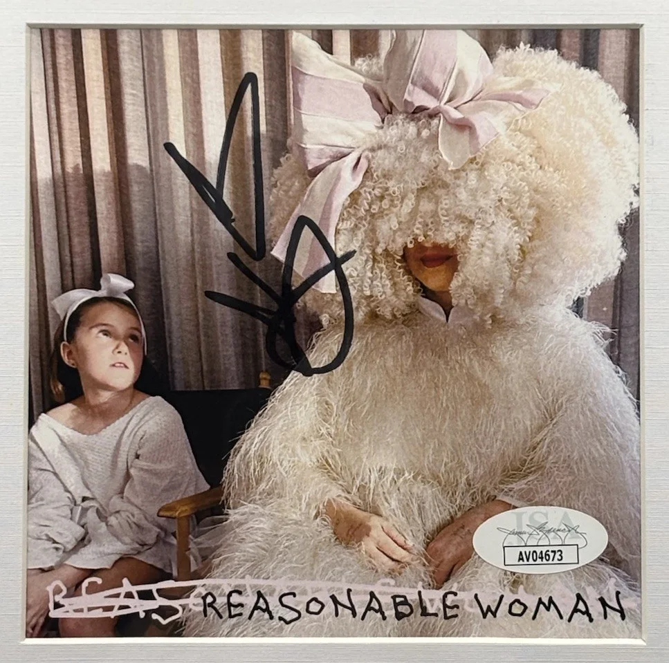 SIA REASONABLE WOMAN SIGNED CD AUTOGRAPHED FRAMED & MATTED JSA COA AV04673 RARE, изображение 2
