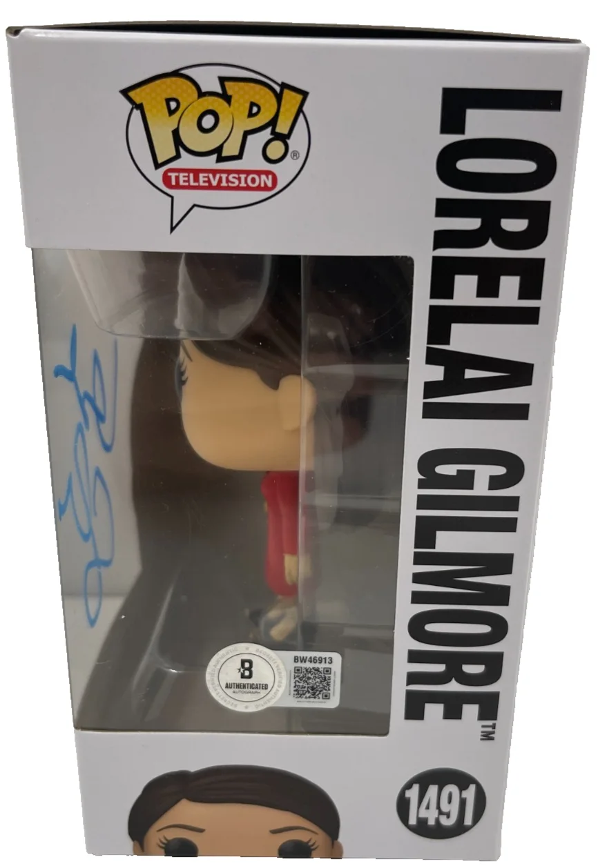 Lauren Graham — Lauren Graham Signed Lorelai Funko Gilmore Girls Authentic Autograph Beckett, image 2