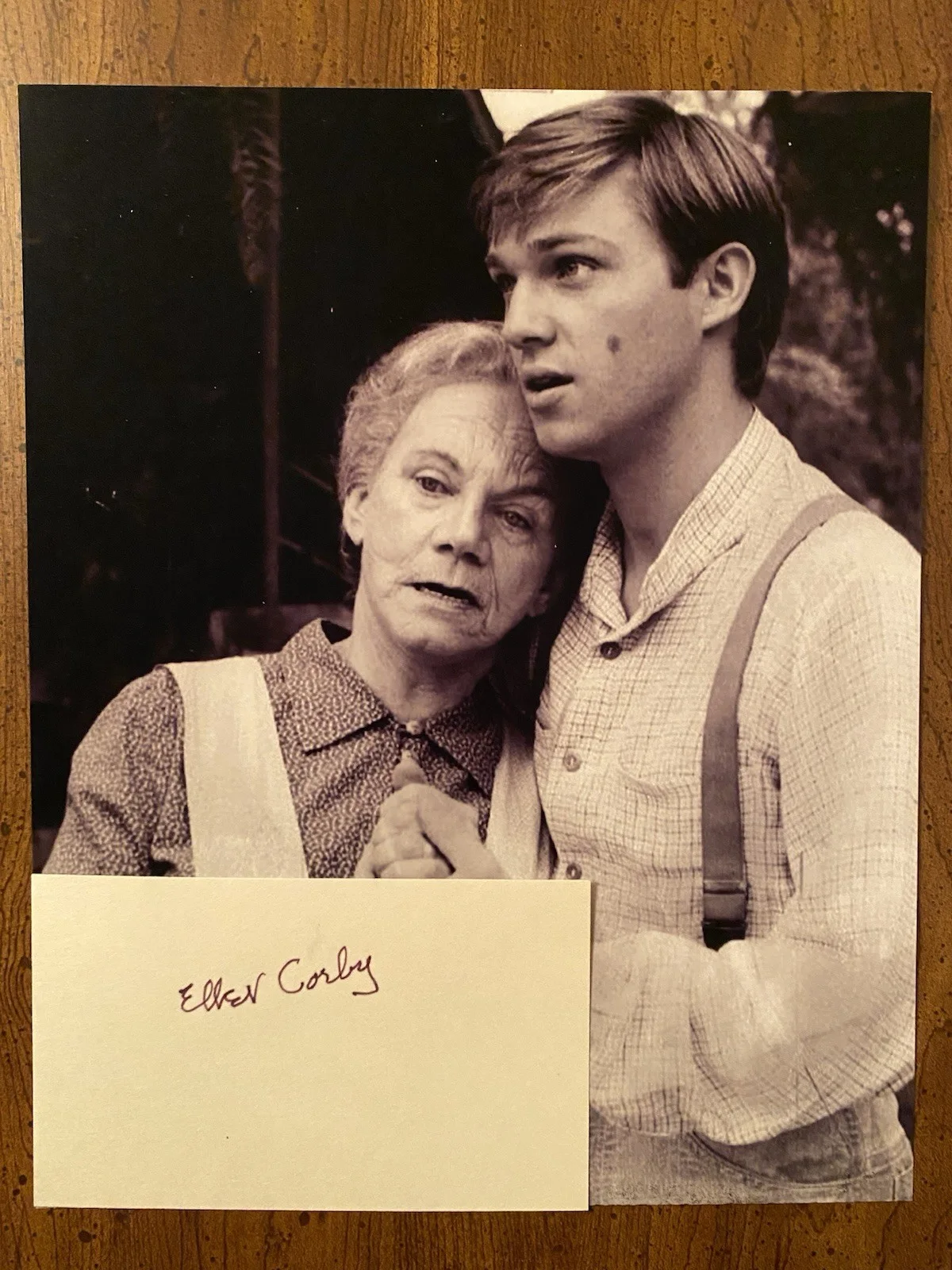 Ellen Corby — Ellen Corby Signed Autographed Index Card With Photo With COA The Waltons
