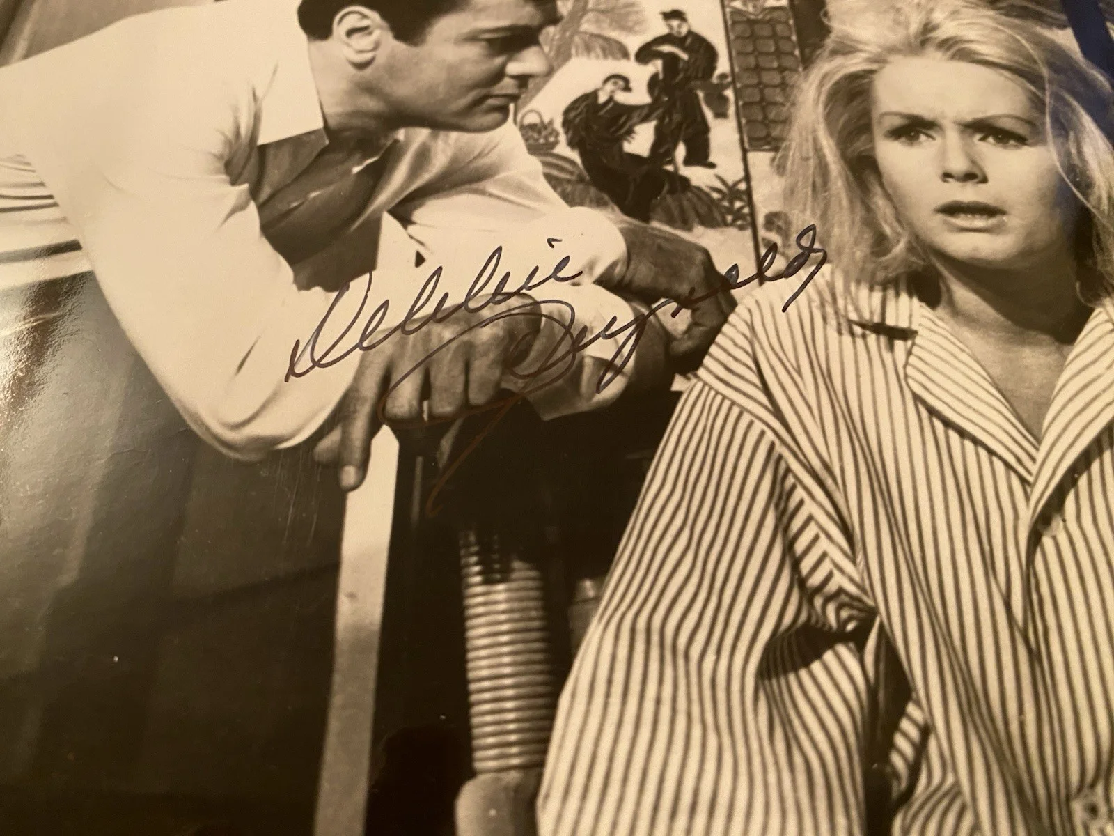 Tony Curtis, Debbie Reynolds — Tony Curtis Debbie Reynolds Signed Autographed Photo With COA Goodbye Charlie, изображение 3