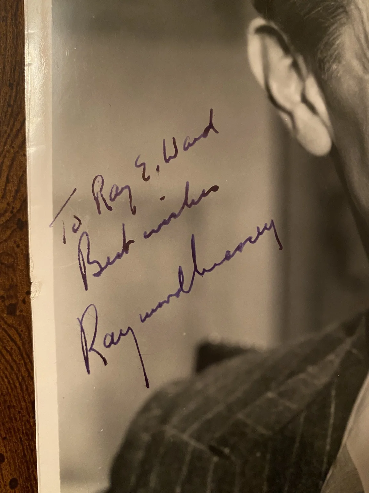 Raymond Massey — Raymond Massey Signed Autographed Photo With COA Arsenic And Old Lace Dr Kildare, изображение 2