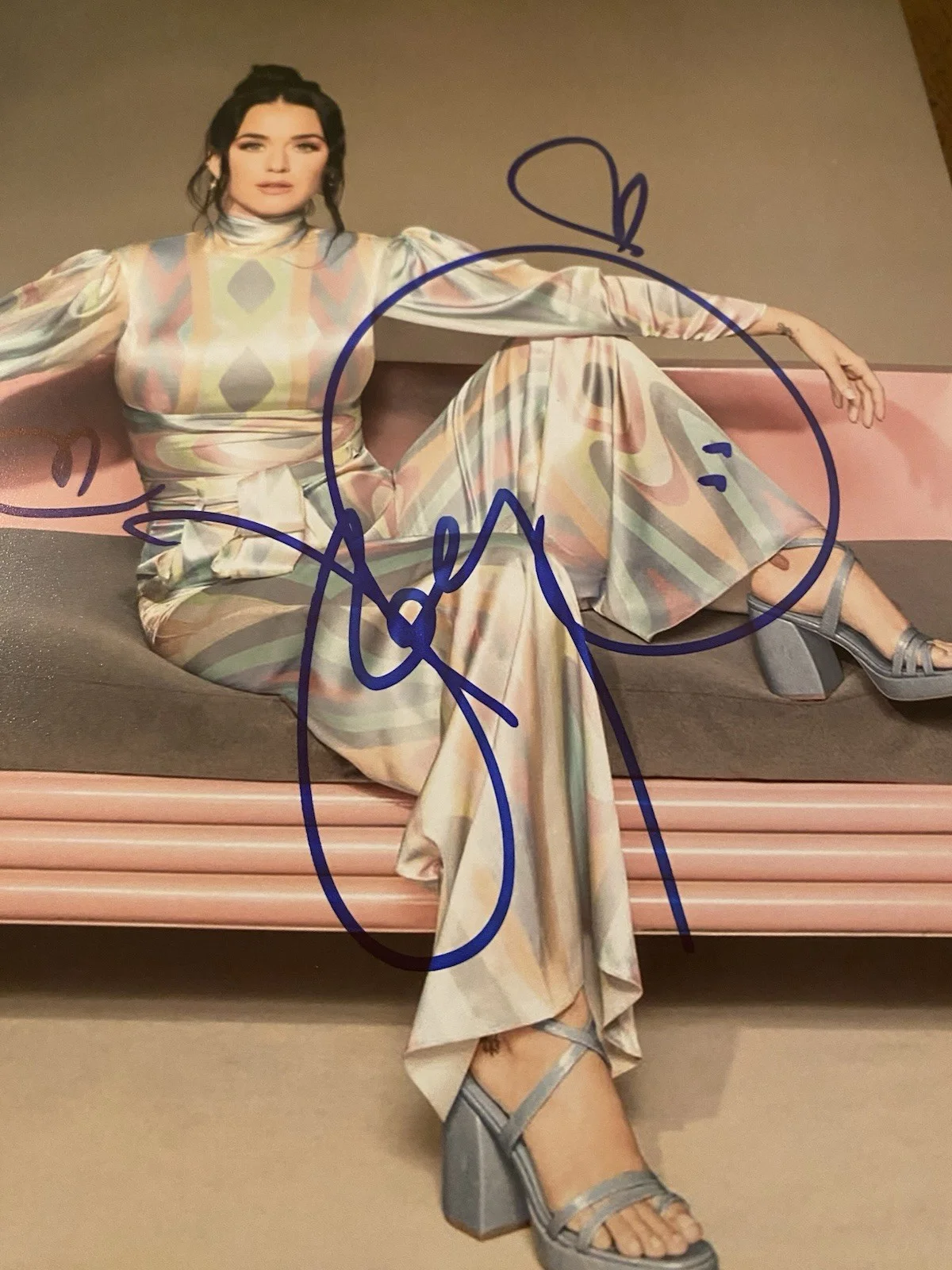 Katy Perry Signed Autographed Photo With COA Singer Firework American Idol Dark, image 3