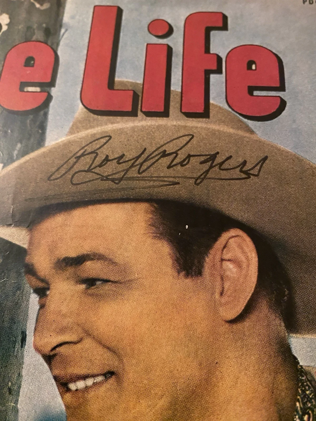 Roy Rogers, Dale Evans — Roy Rogers Dale Evans Signed Autographed Movie Life Magazine With COA RARE BOTH, image 5