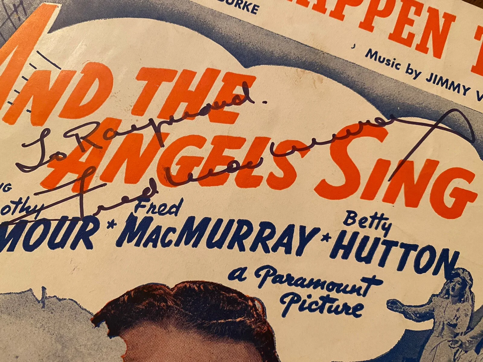 Fred MacMurray, Dorothy Lamour — Dorothy Lamour Fred Macmurray Signed Autographed with COA And The Angels Sang, изображение 2