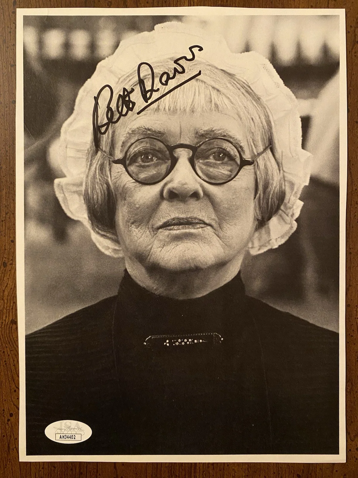 Bette Davis — Bette Davis Signed Autographed Photo JSA COA Hush Hush Sweet Charlotte Baby Jane, изображение 2