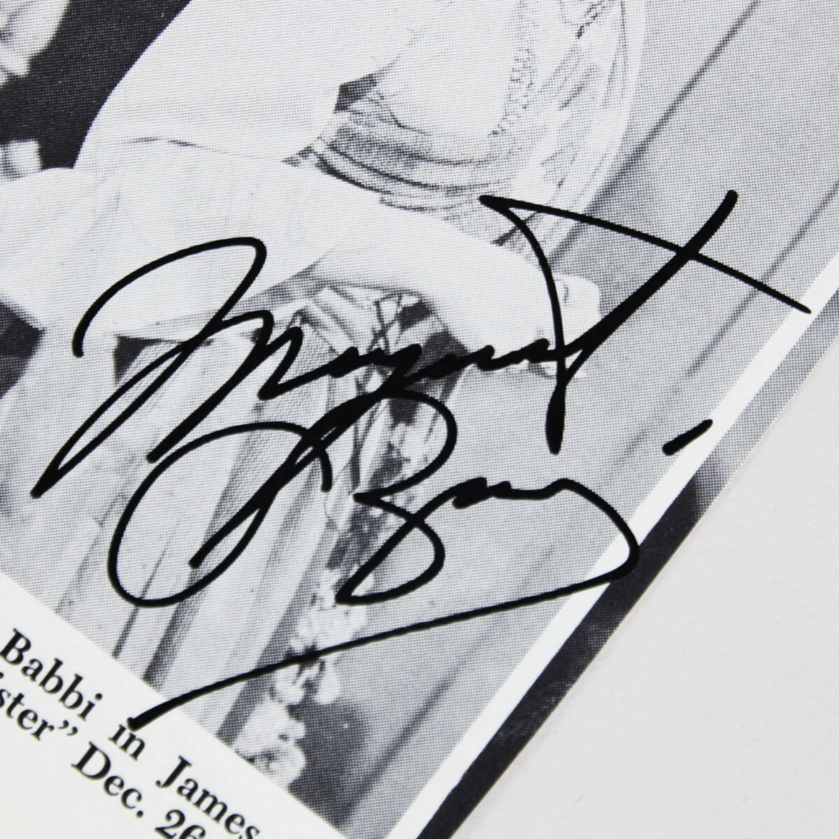 Margaret O'Brien Signed Photo - COA JSA, image 2