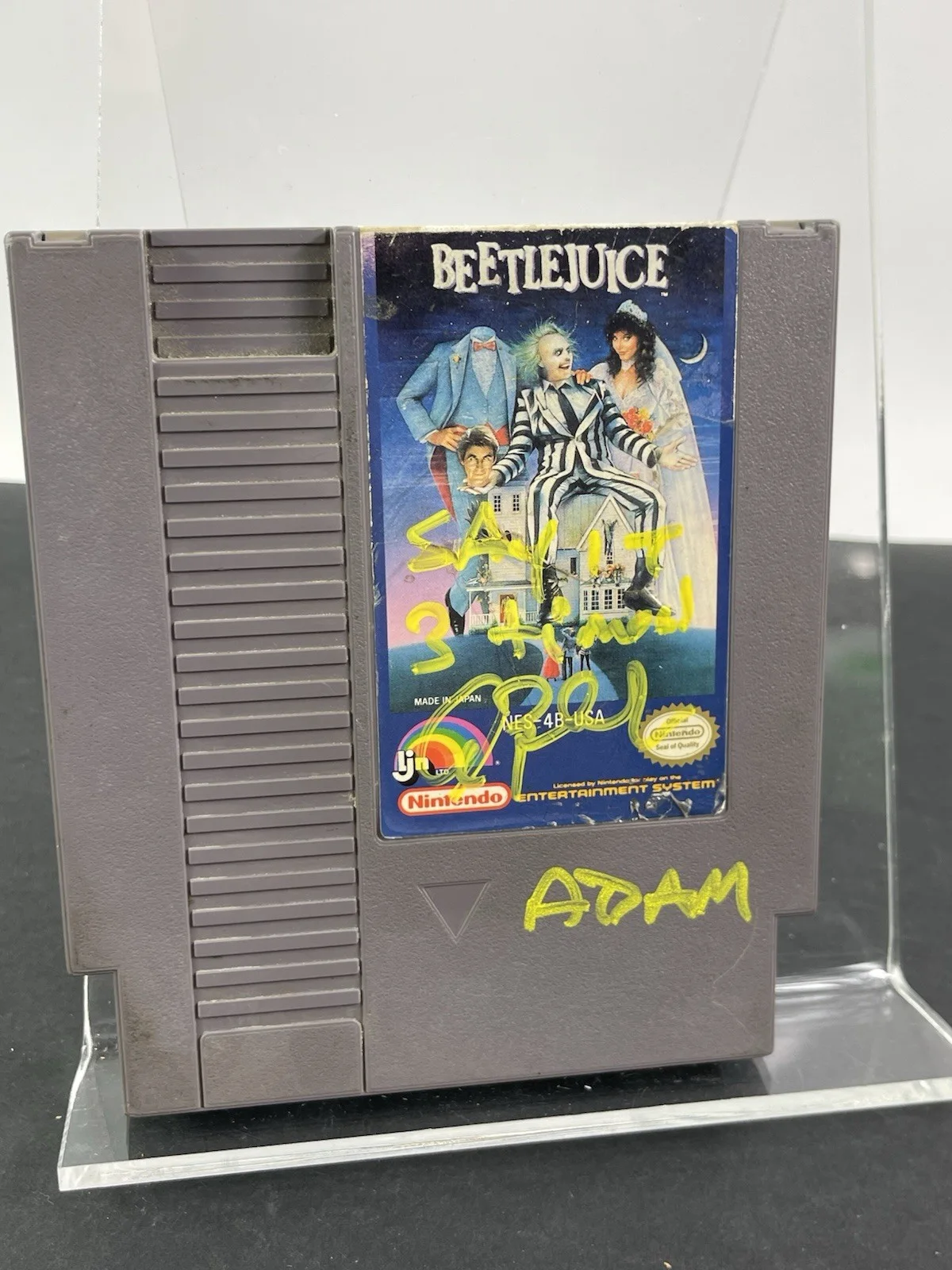 Alec Baldwin — Alec Baldwin Signed Beetlejuice NINTENDO Idea Game Cartridge “Knock 3 Times” BAS