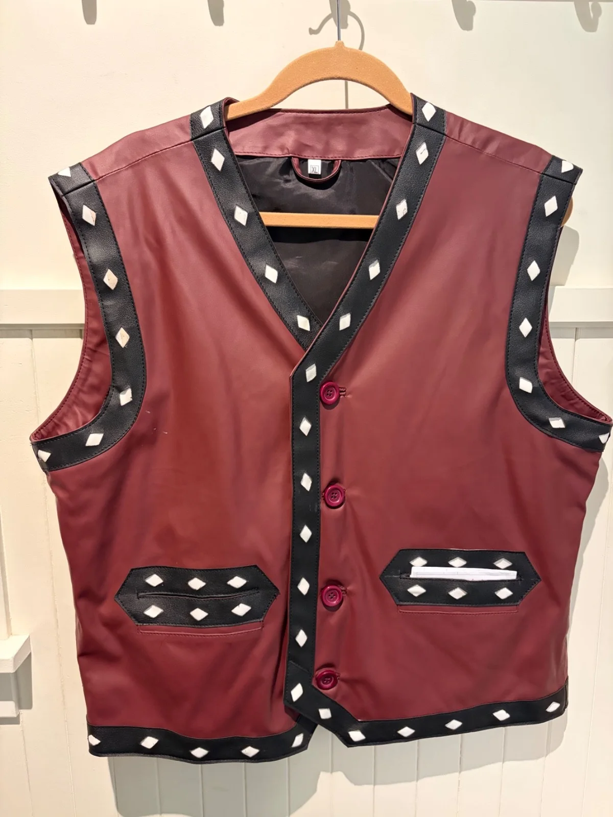 The Warriors - 6 members of the main cast — The Warriors Movie Cast Signed Leather Vest - ACOA certified, изображение 2