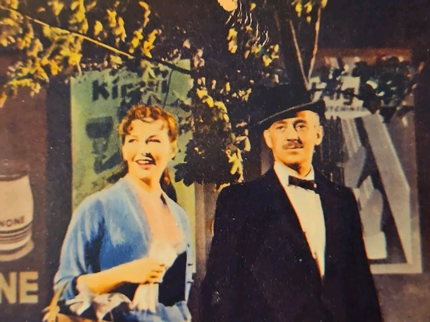 TO PARIS WITH LOVE - 1955 Lobby Card 10x8 - Alec Guinness, Odile Versois, изображение 3