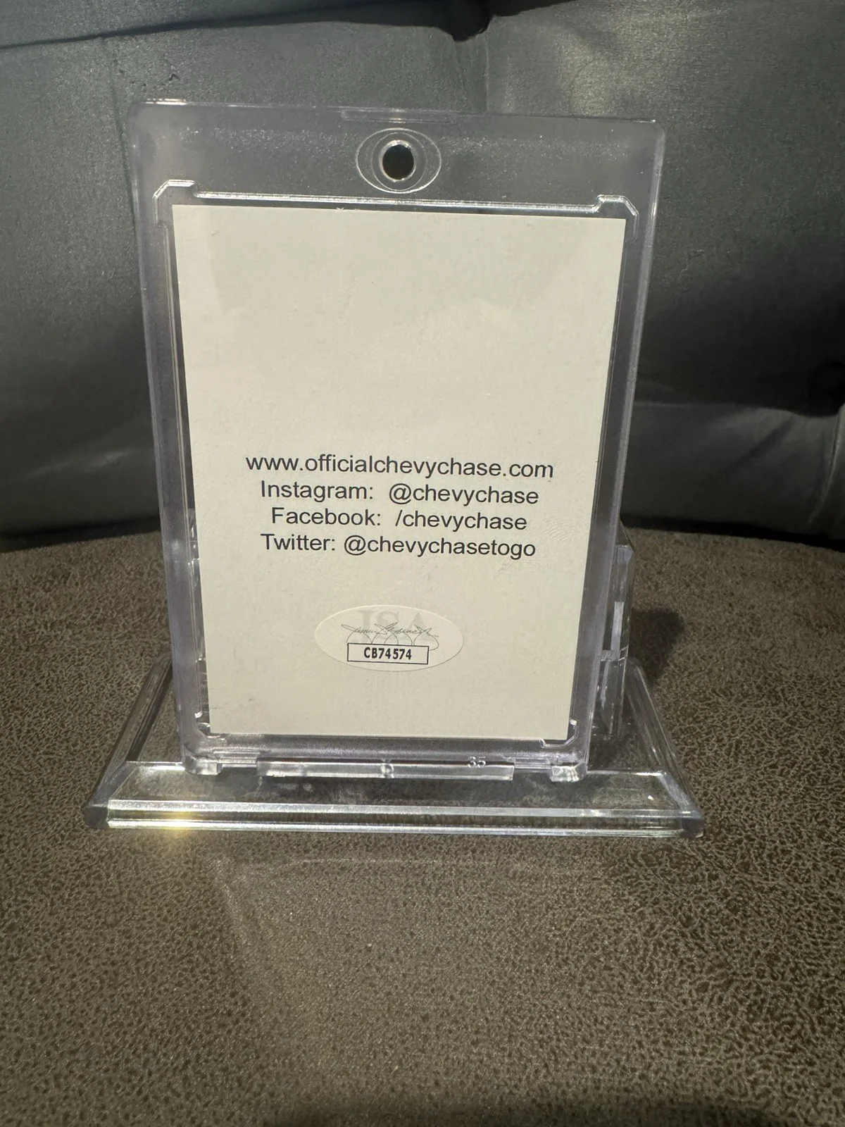 Chevy Chase — 🔥Chevy Chase Auto Signed Card Rare- JSA COA autograph National Lampoon Vacation, изображение 2