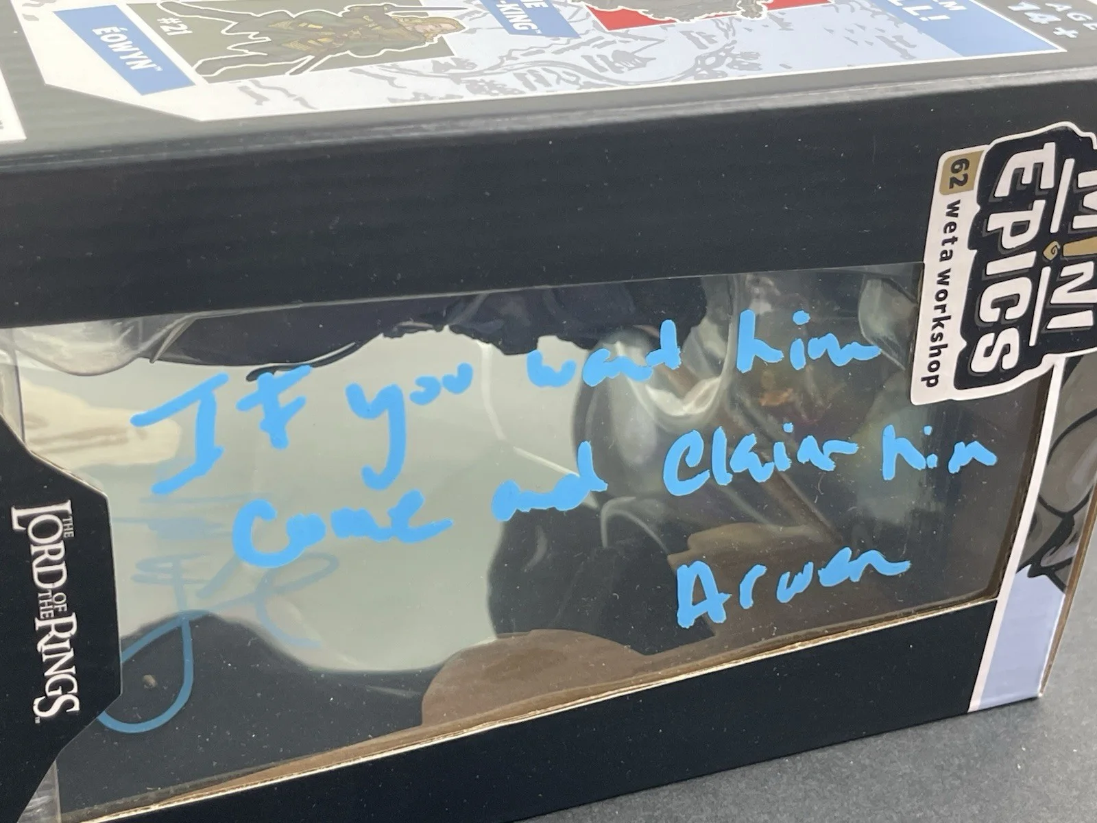 Liv Tyler — Liv Tyler Hand Signed Arwen LOTR “ If You Want Him Come And take Him” Beckett, изображение 3