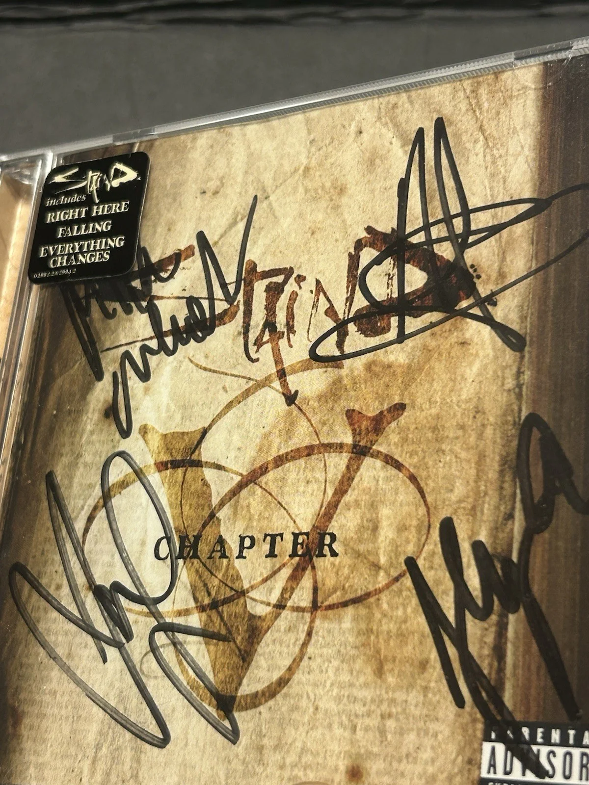 Staind - Full band signed - Chapter V cd booklet w/ cd 2005 Aaron Lewis - Auto, image 2