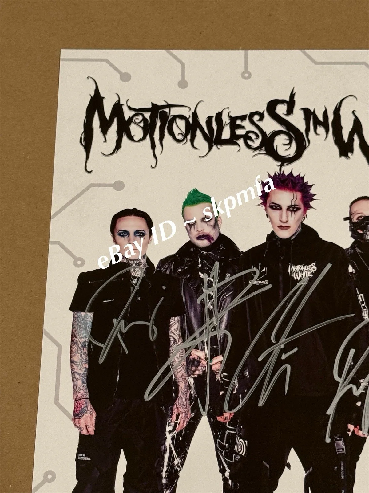 MOTIONLESS IN WHITE Poster Signed VIP 11x17 💯 Official Merch 2024 Tour🔥, изображение 3