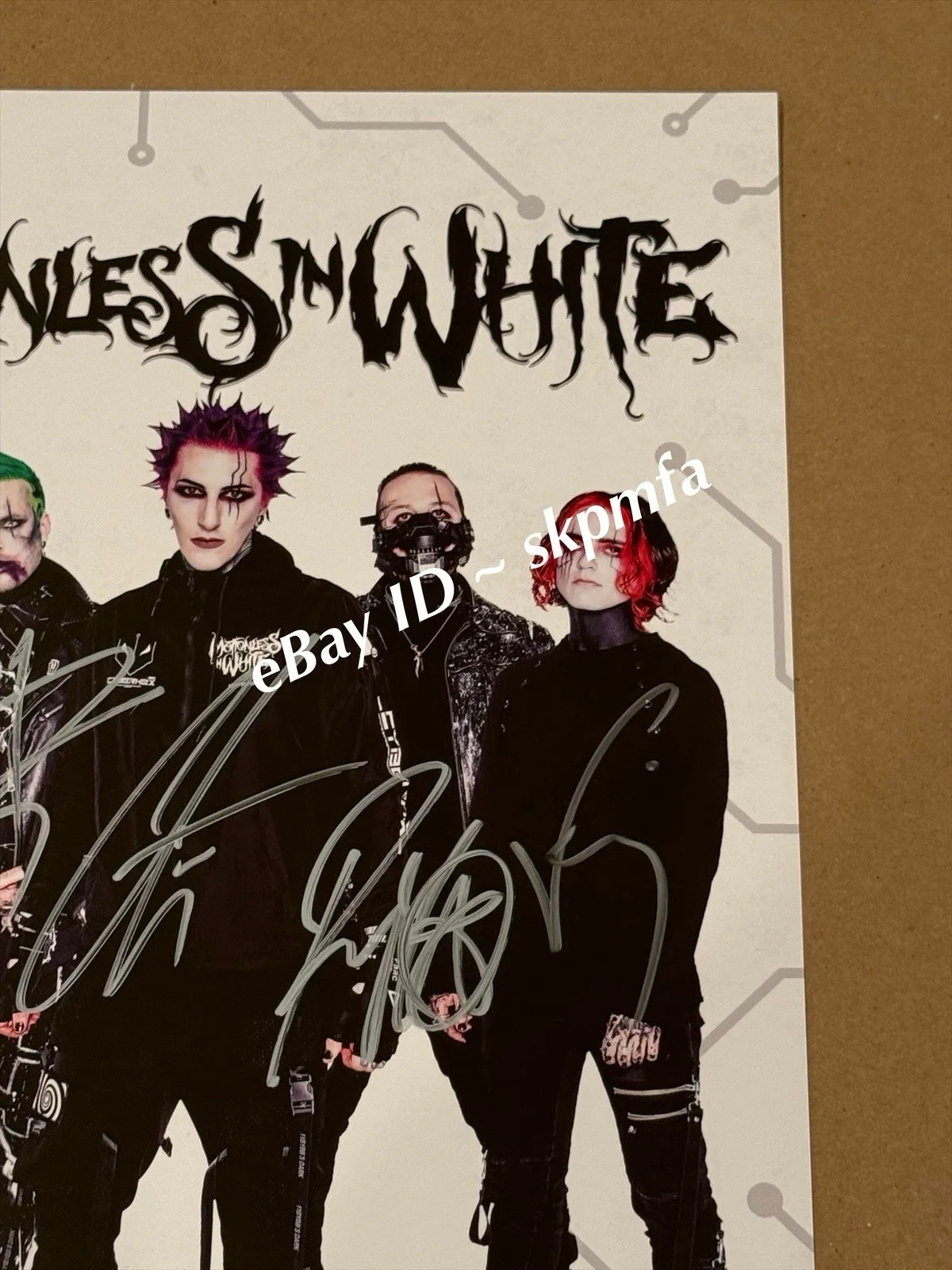 MOTIONLESS IN WHITE Poster Signed VIP 11x17 💯 Official Merch 2024 Tour🔥, изображение 4