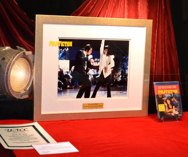 JOHN TRAVOLTA, UMA THURMAN — PULP FICTION Signed John Travolta & Thurman Autograph, FRAME Plaque COA UACC DVD, image 2