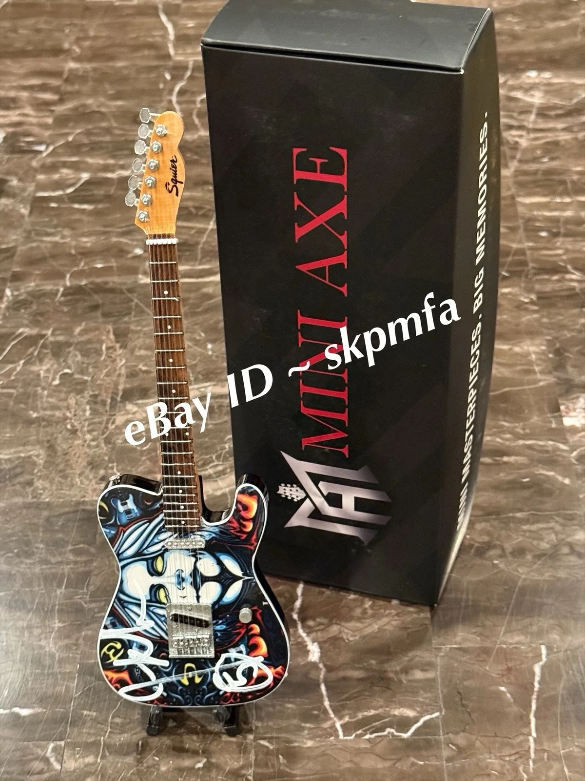 JOHN 5 ~ Signed Mini Axe 100% Authentic Auto Motley Crue Rob Zombie Manson, image 3