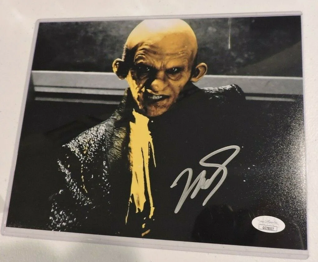 Nick Stahl — NICK STAHL AUTOGRAPHED 8X10 COLOR PHOTO (SIN CITY) - JSA COA