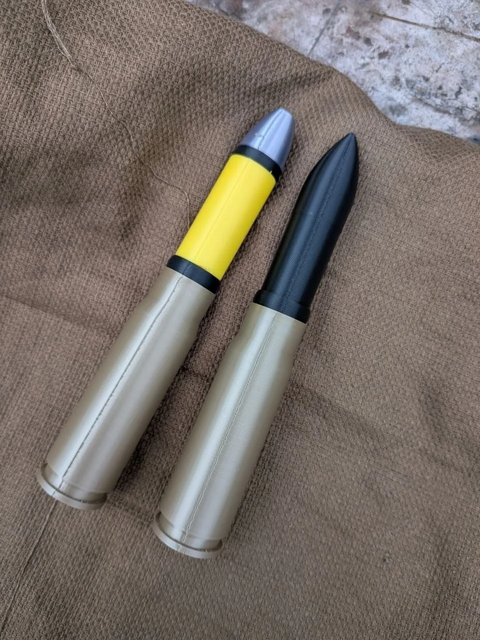 1x 3d printed replica bullet shell 20x82 MG 151 prop lifesize reenactor ww2 20mm, image 4
