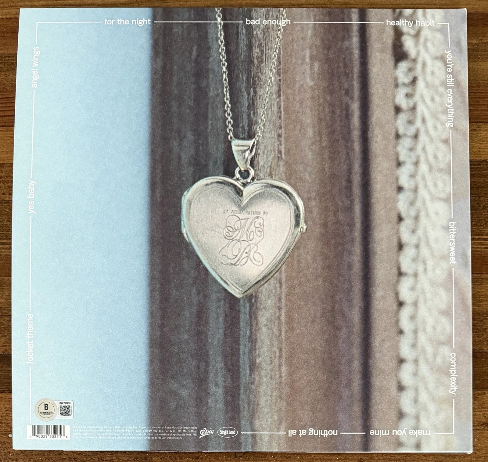 Madison Beer SIGNED Locket Album Vinyl Jacket Cover Autograph BECKETT BAS COA, image 2