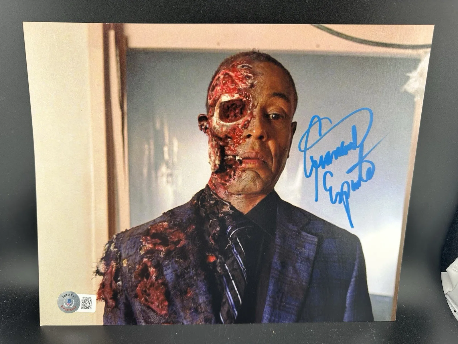 GIANCARLO ESPOSITO — GIANCARLO ESPOSITO SIGNED 8X10 PHOTO BREAKING BAD GUS AUTOGRAPH BECKETT