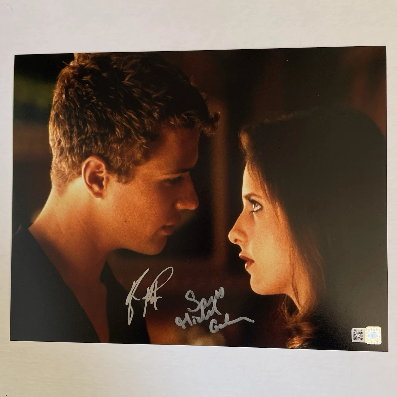Sarah Michelle Gellar & Ryan Phillippe — Signed Sarah Michelle Gellar & Ryan Phillippe 11"x14" Cruel Intentions OCCM COA