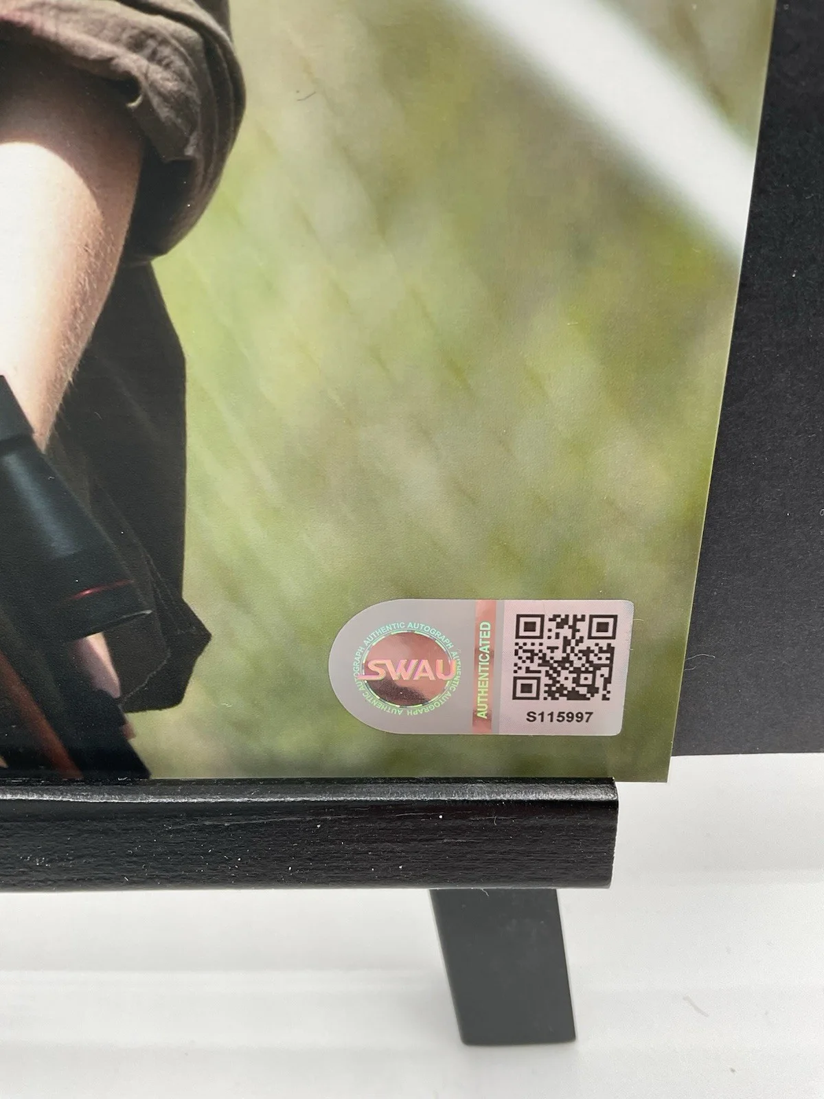 Chandler Riggs — Chandler Riggs signed 8x10 Walking Dead signed photo Carl Grimes photo SWAU AMC, изображение 3